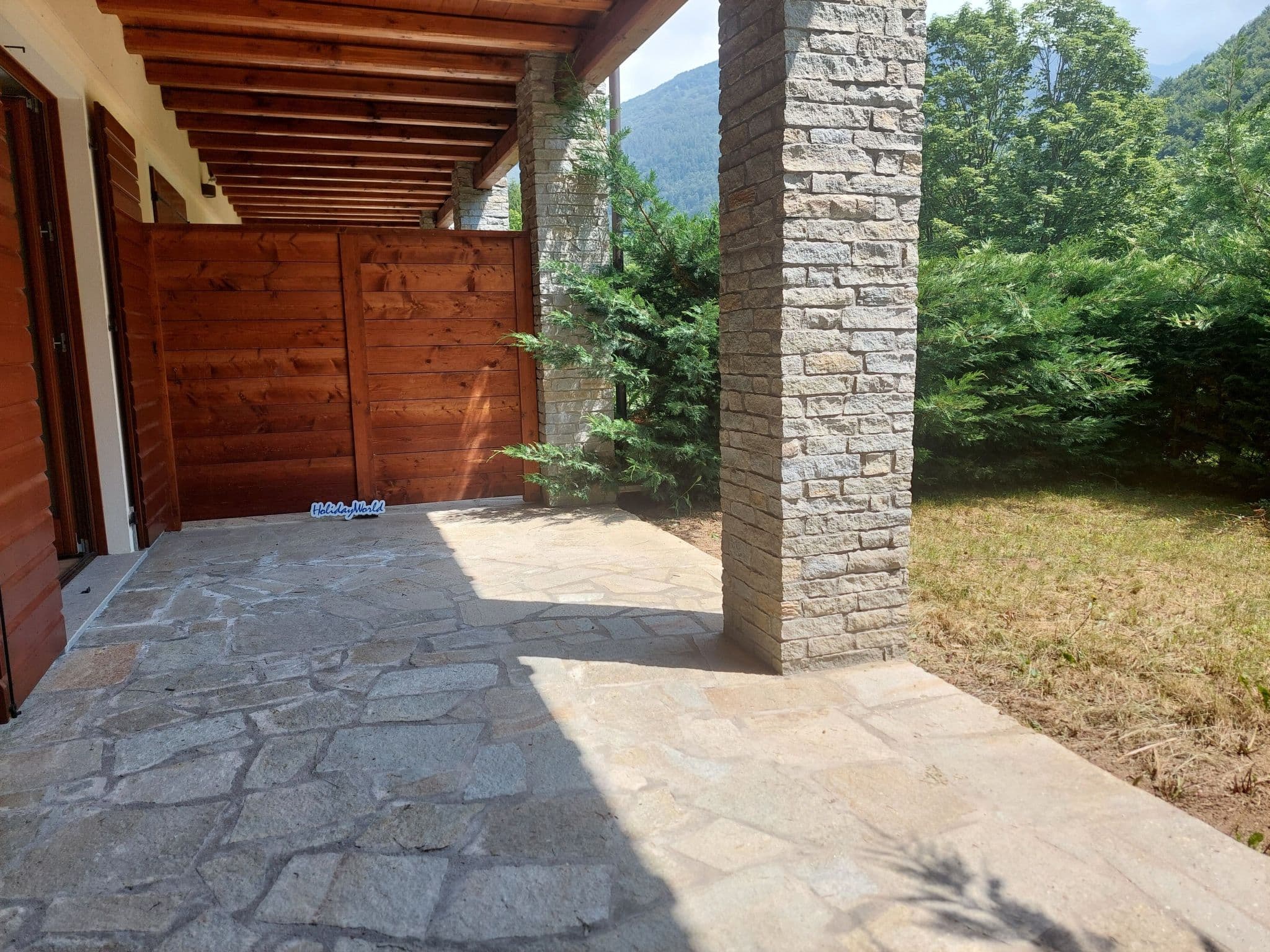 Gallery Image 12