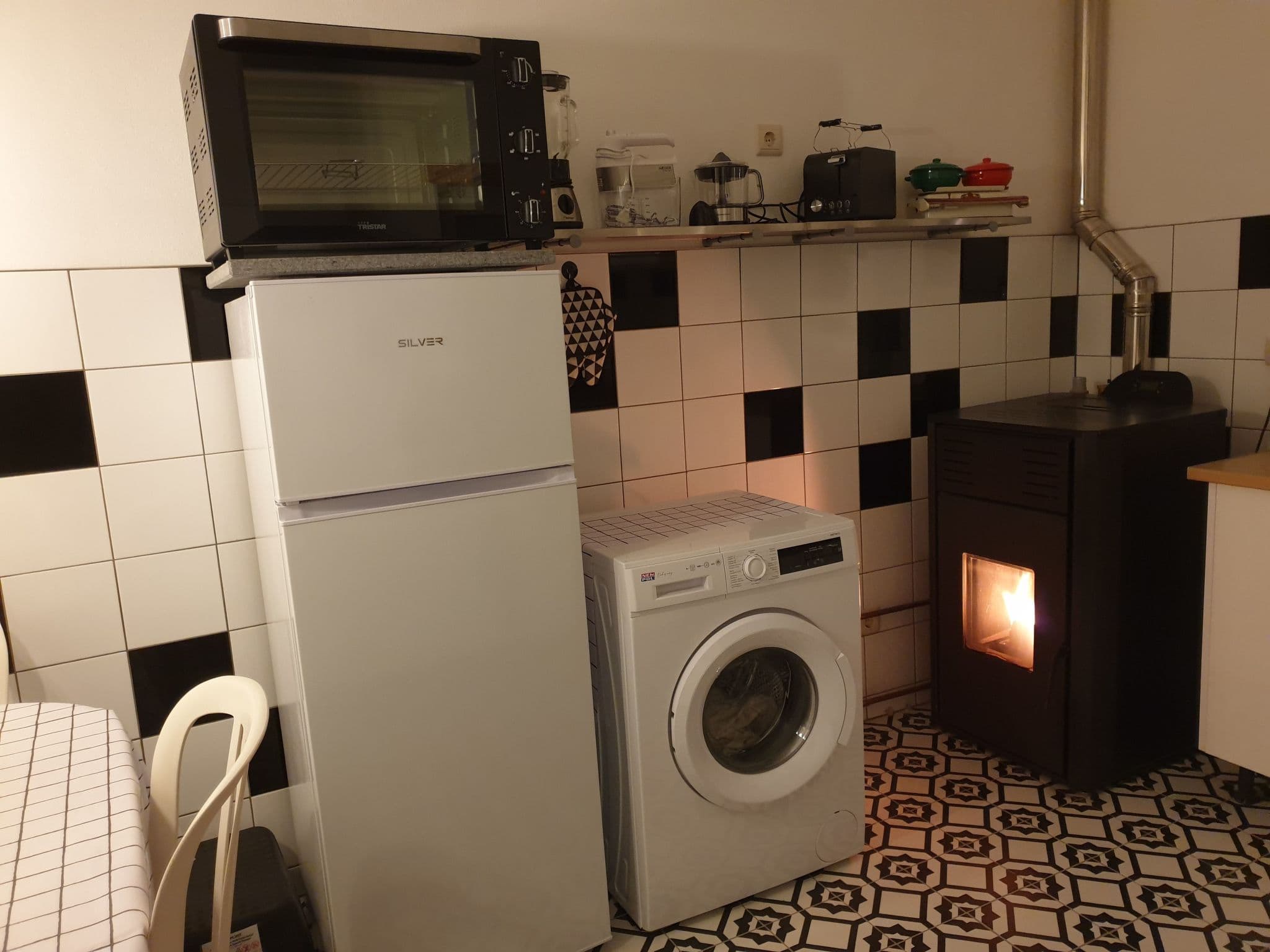 Kitchen / Dining Room