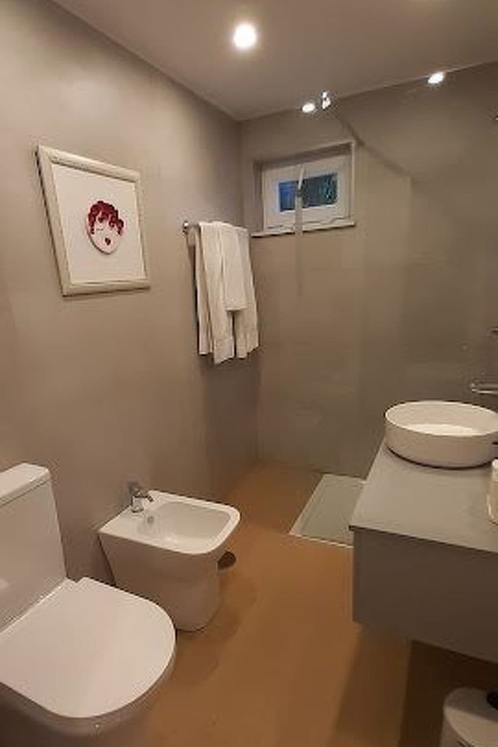 Bathroom / Wellness