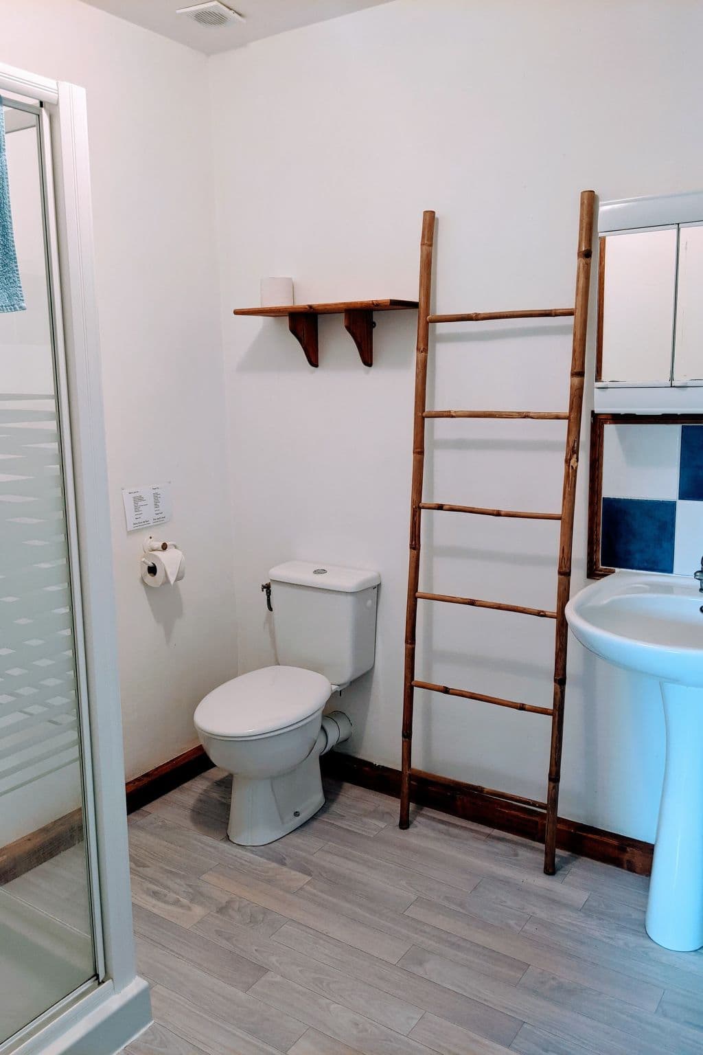 Bathroom / Wellness