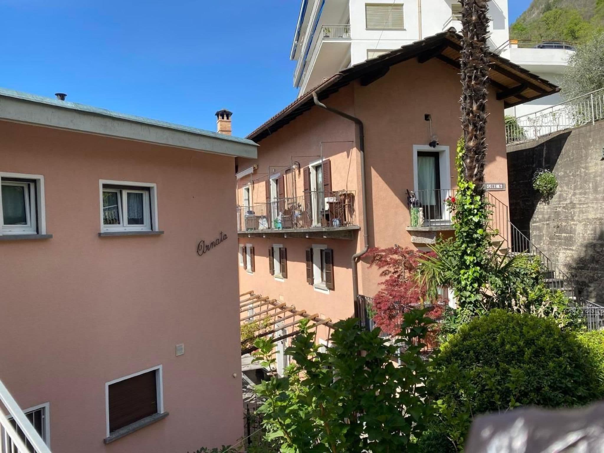 Gallery Image 17