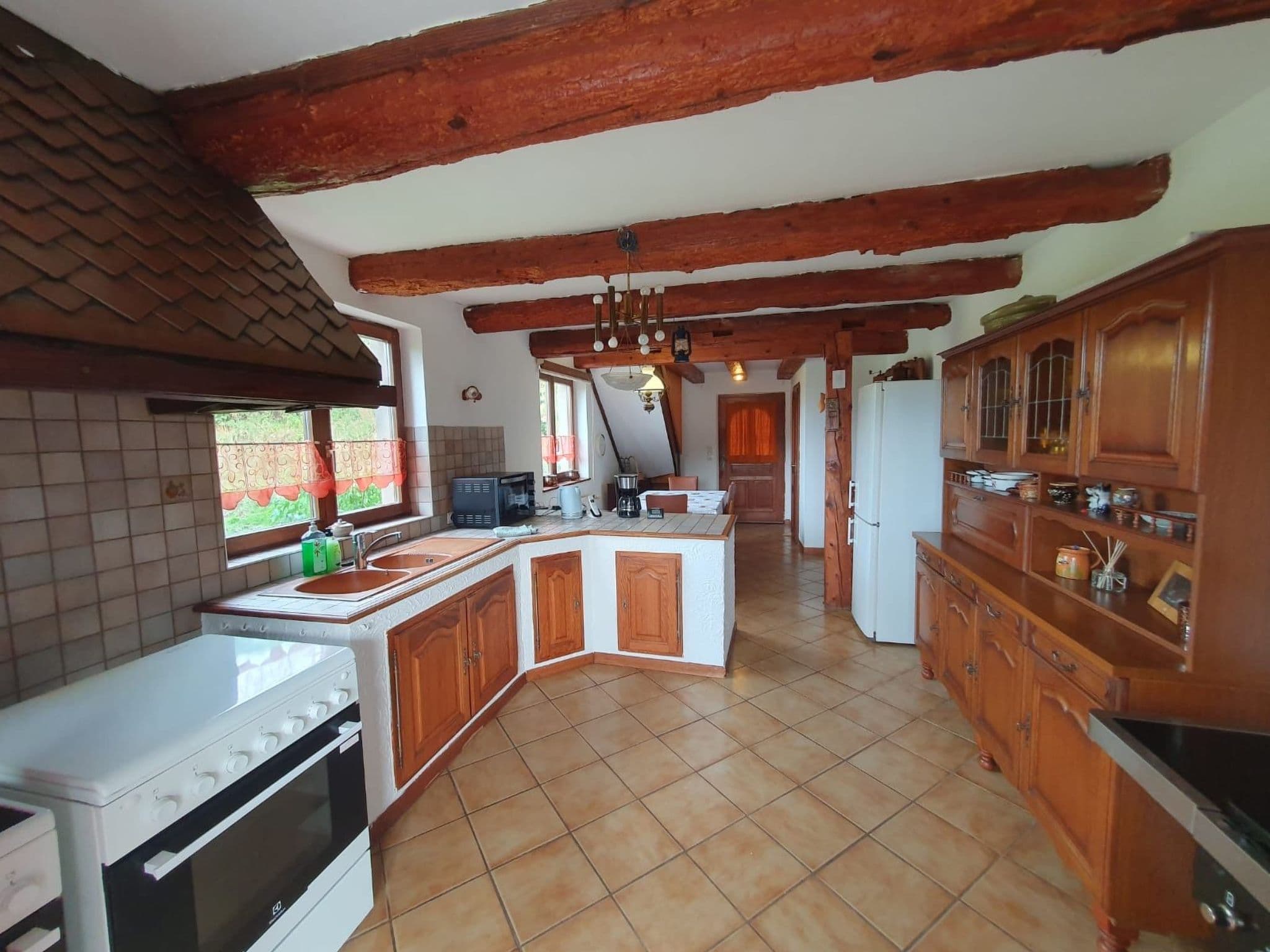 Kitchen / Dining Room