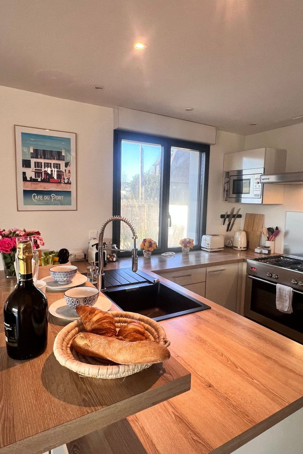 Kitchen / Dining Room