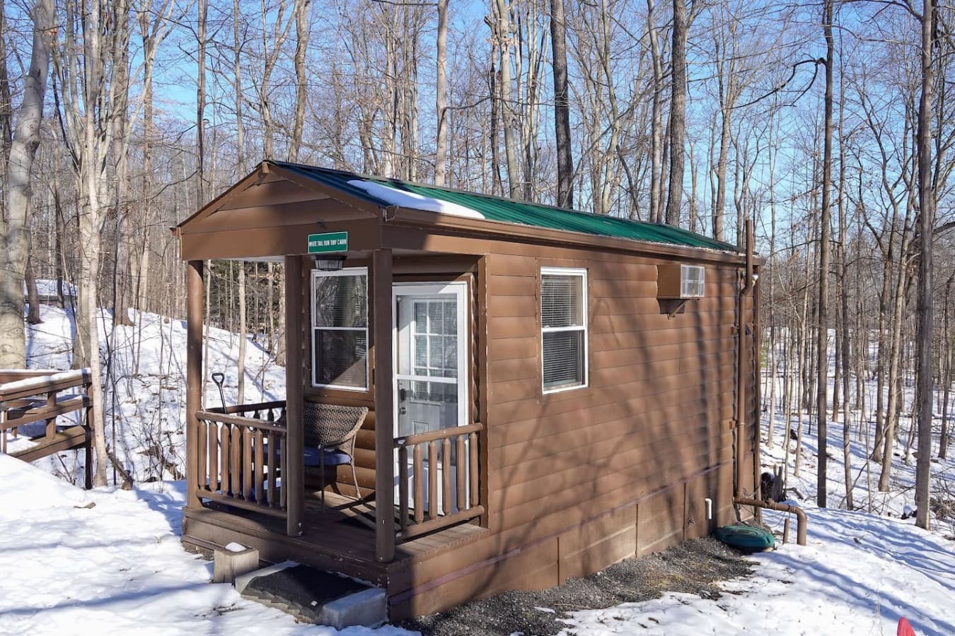 White Tail Run Tiny Cabin! 5th bedroom and 3rd bathroom location.