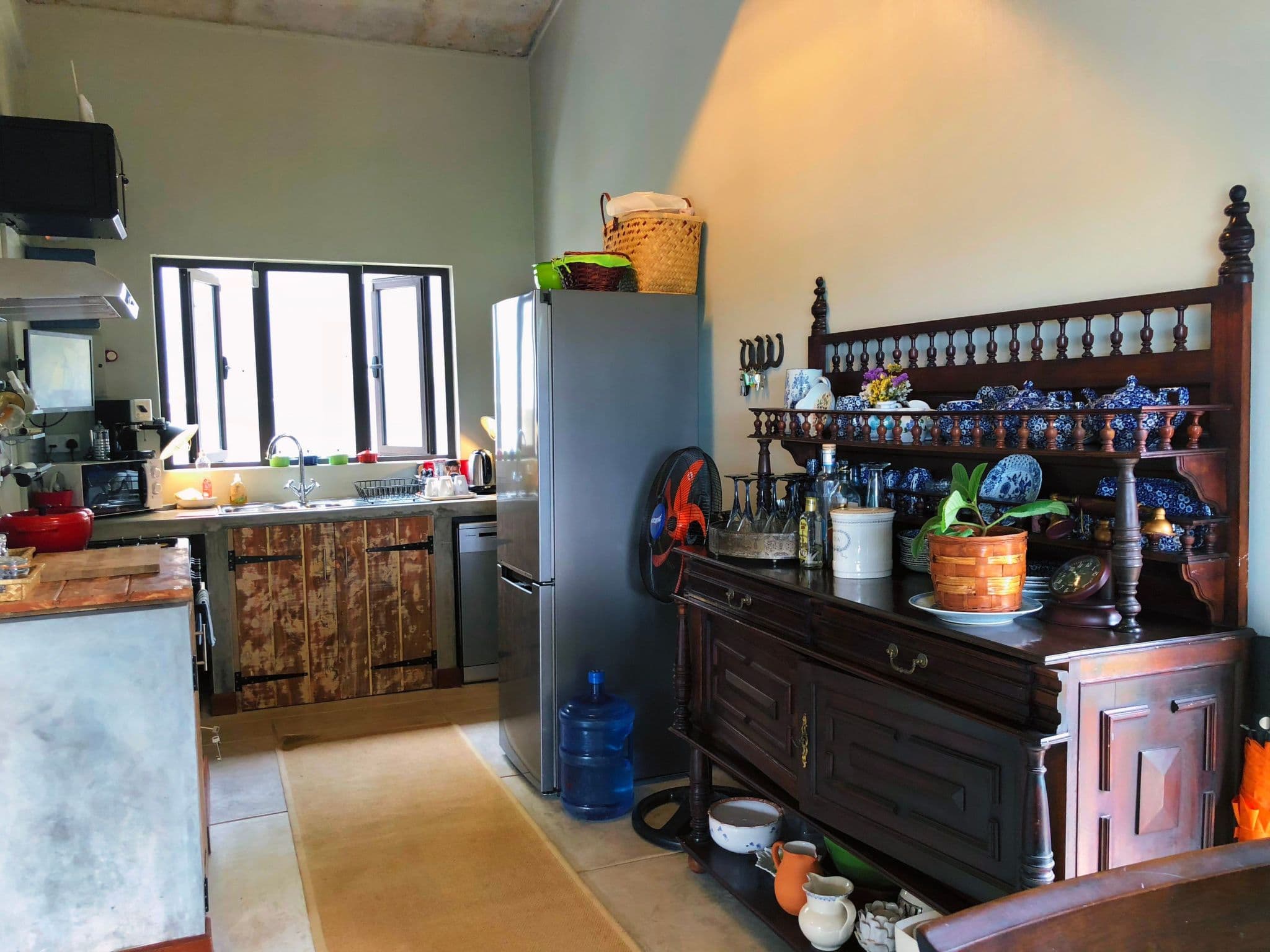 Kitchen / Dining Room