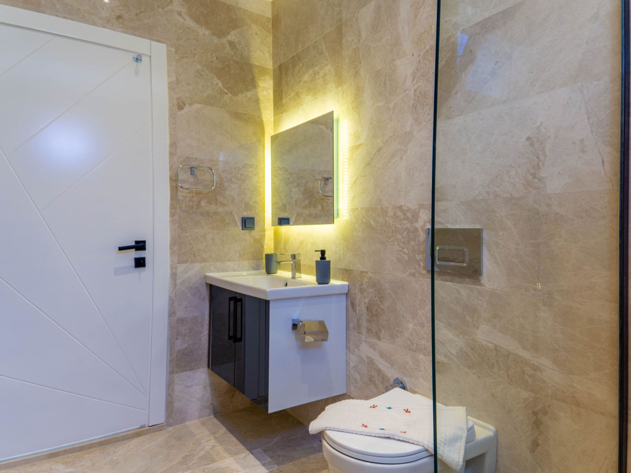 Bathroom / Wellness