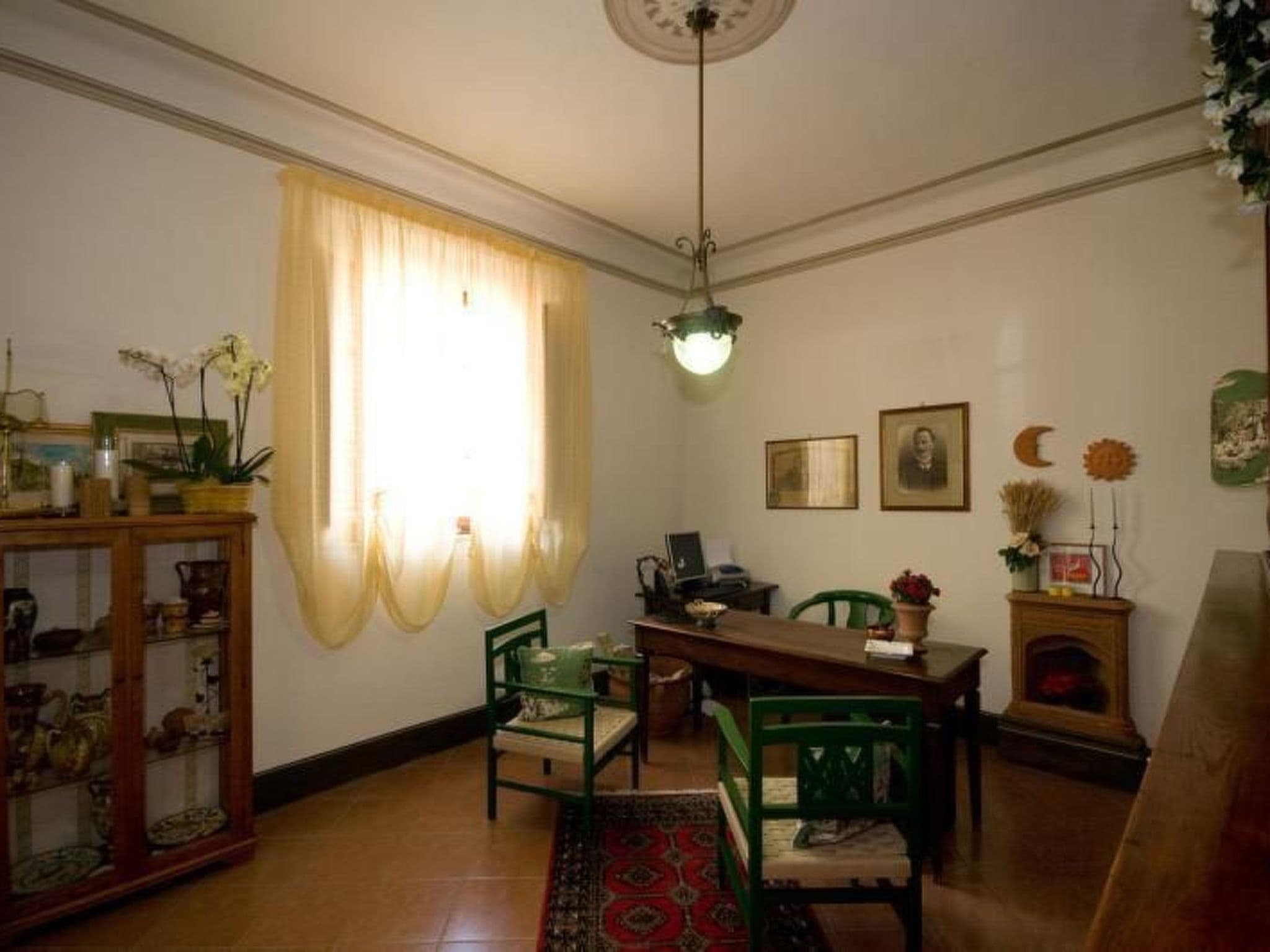 Gallery Image 19