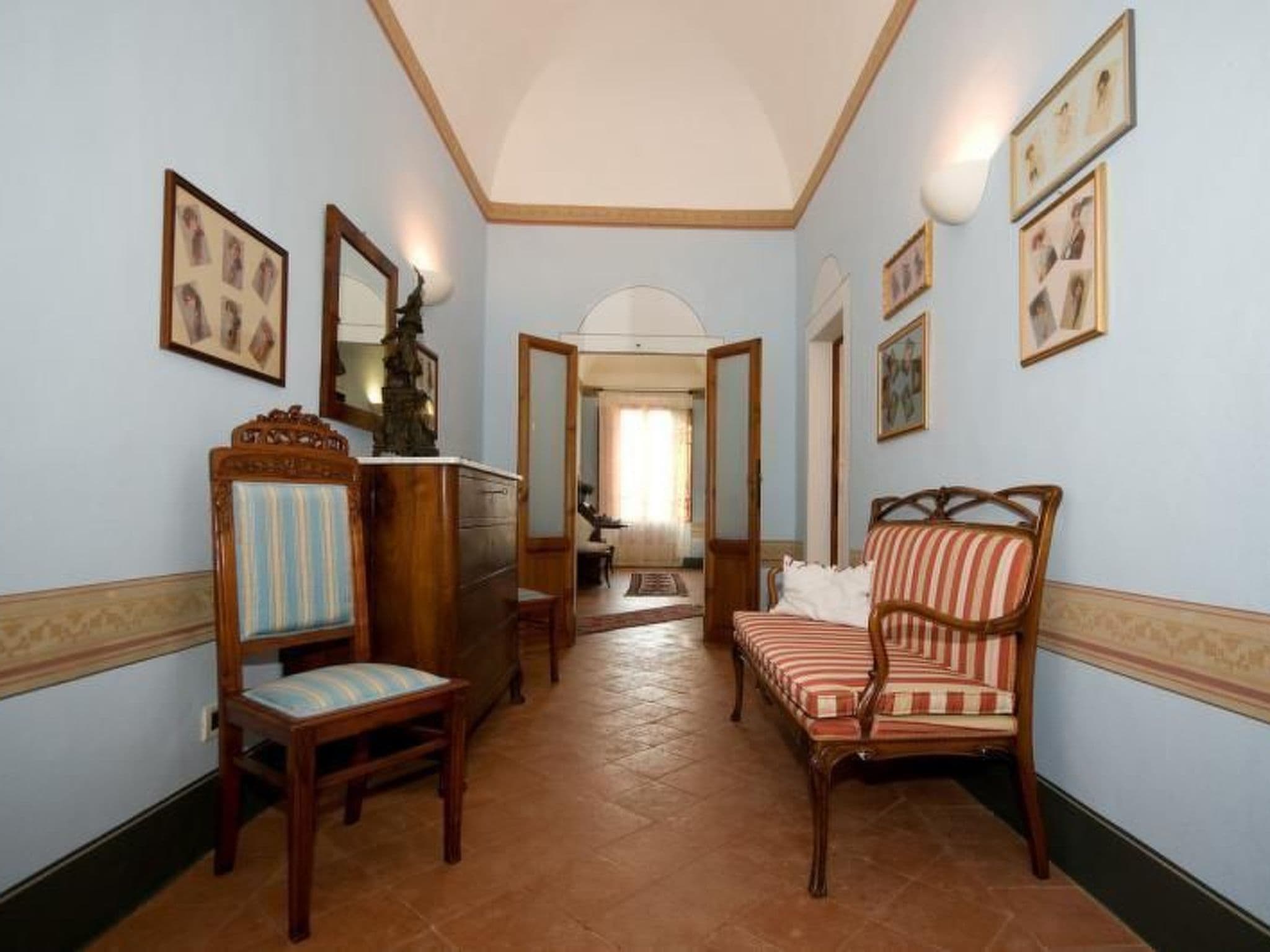 Gallery Image 18