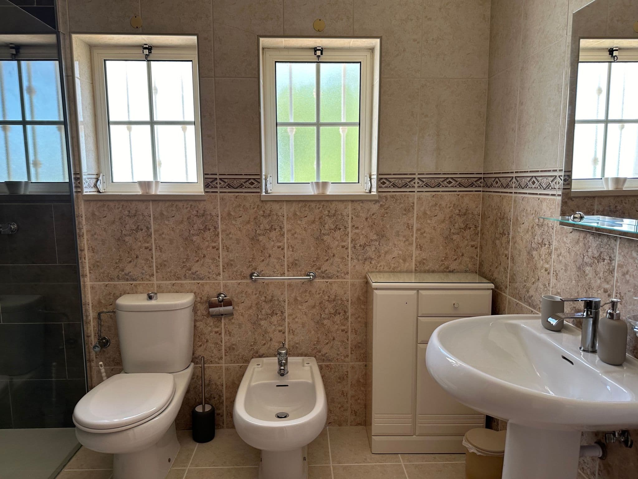 Gallery Image 38
