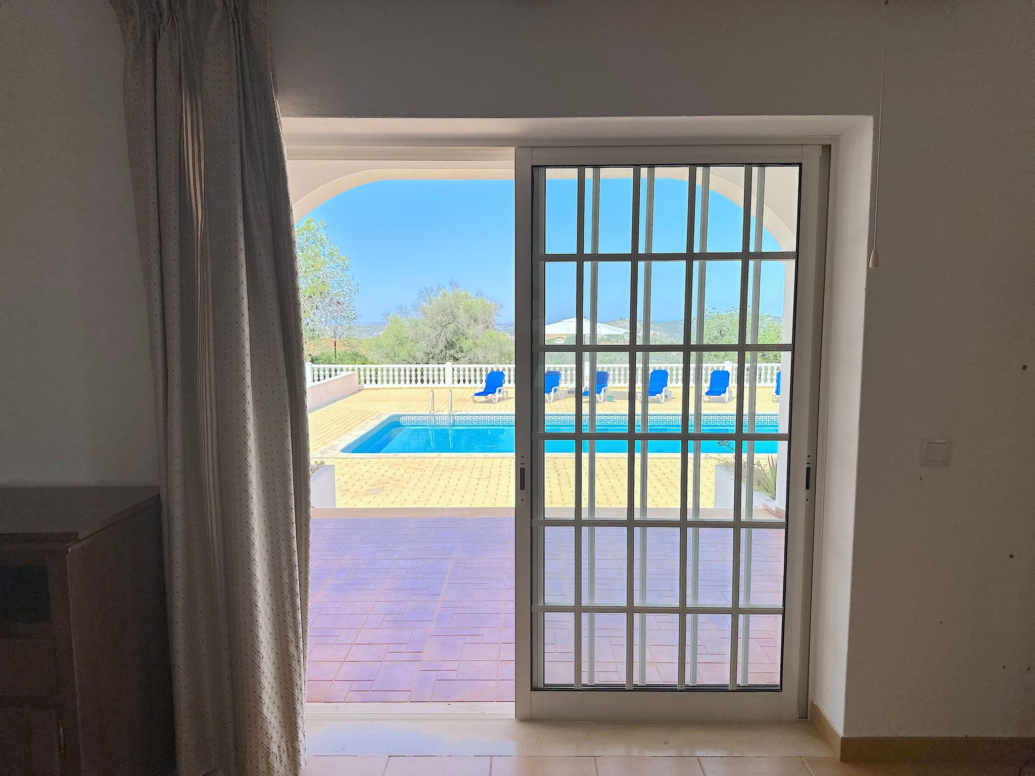 Gallery Image 14