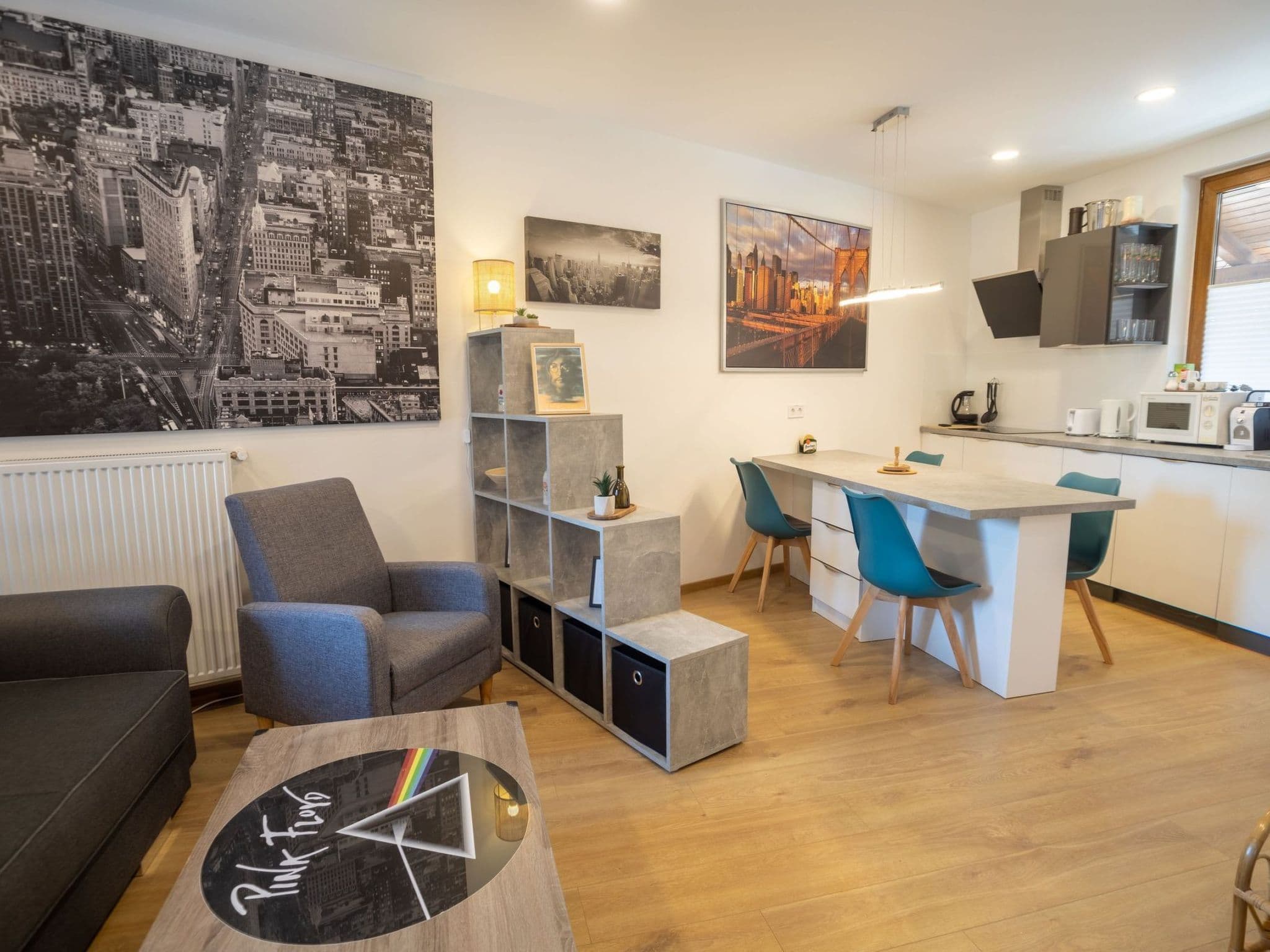 Kitchen / Dining Room
