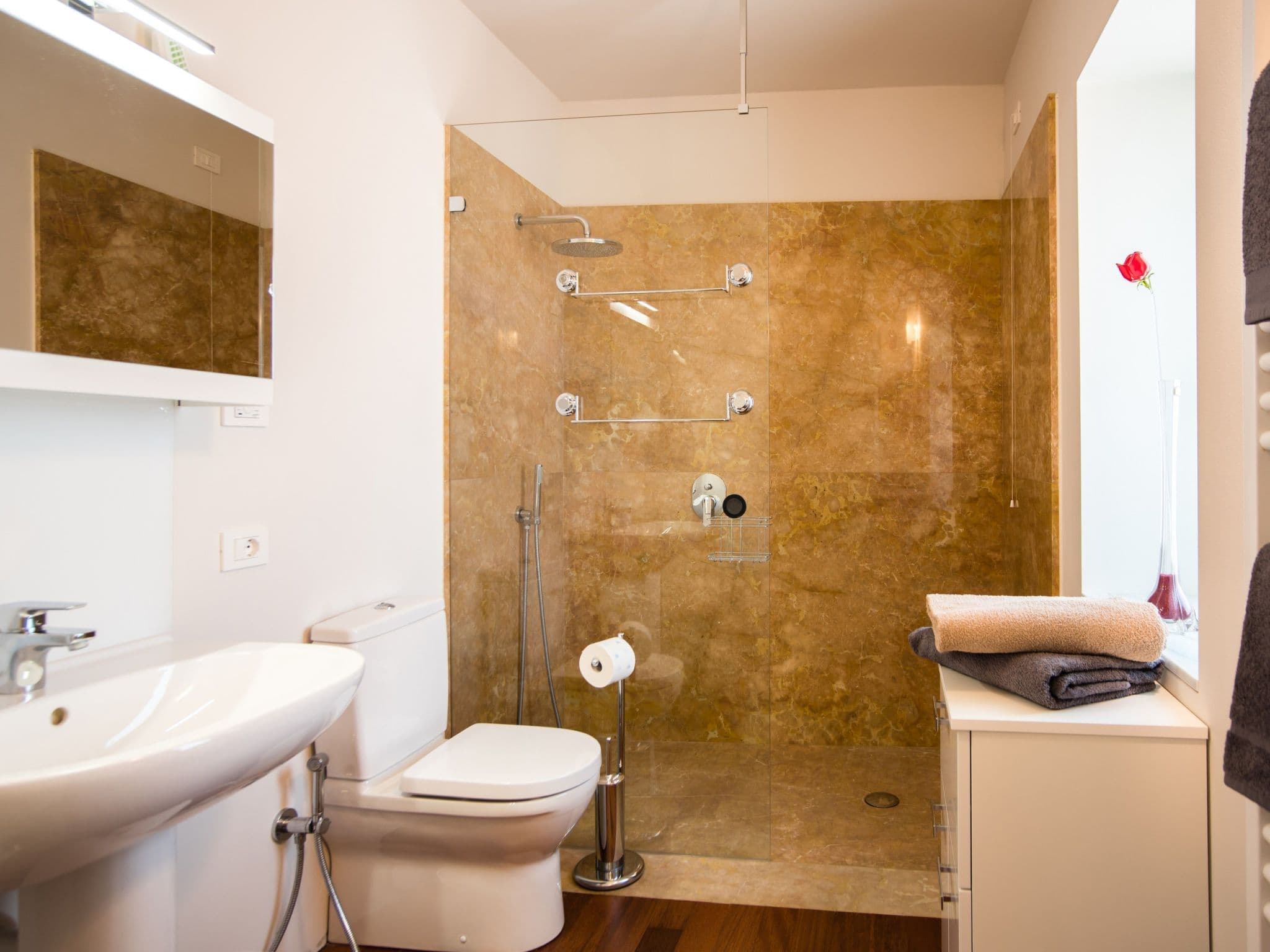 Bathroom / Wellness