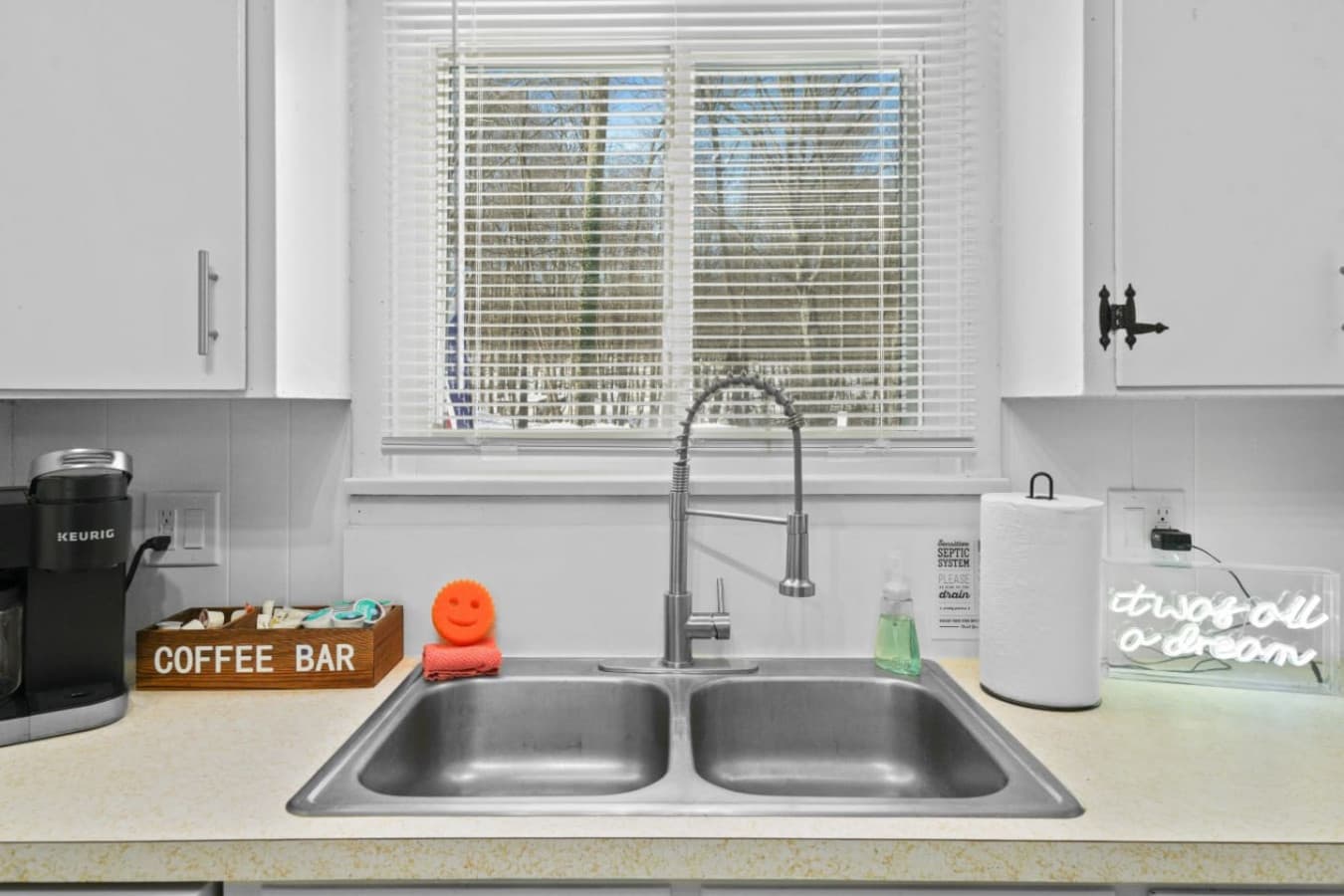 13 - RCP© - 8125 Seasons Road Streetsboro