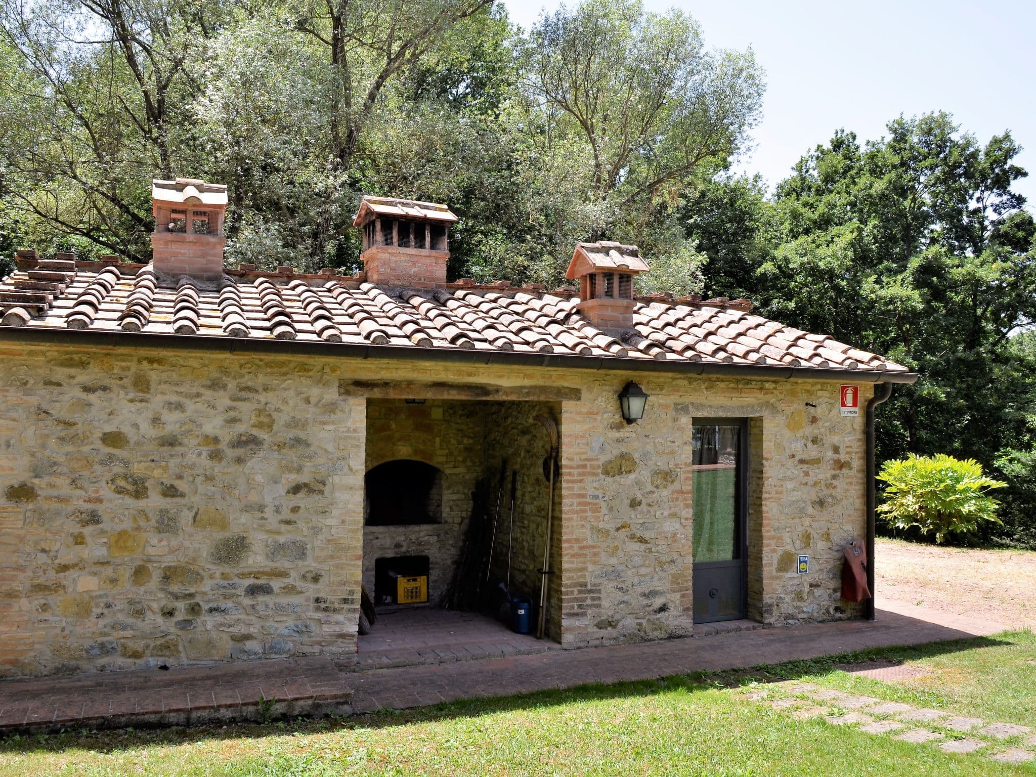 Gallery Image 12