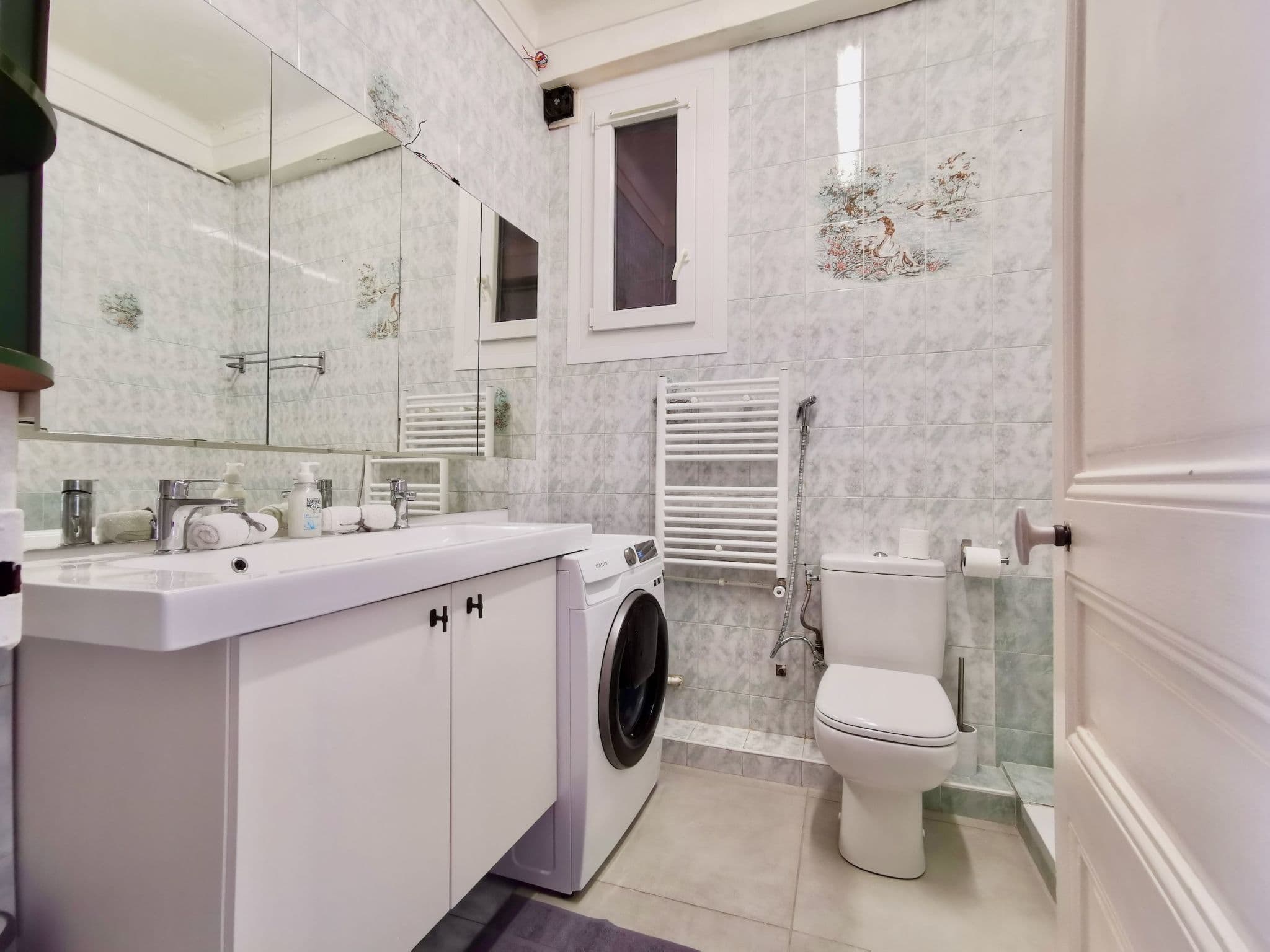 Bathroom / Wellness