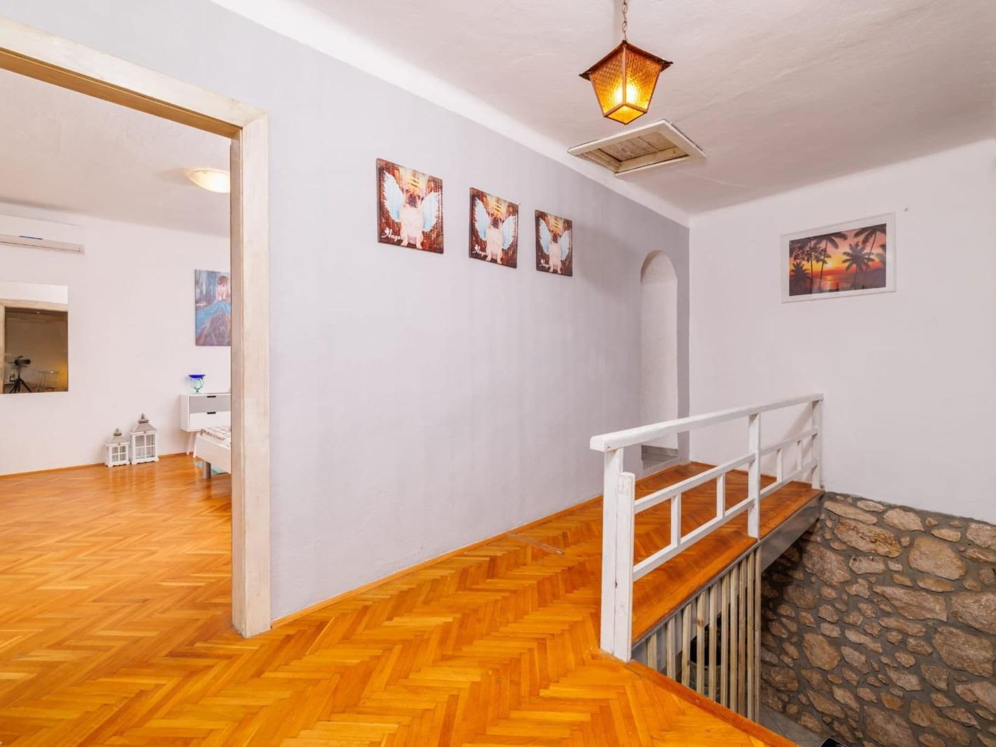 Gallery Image 30