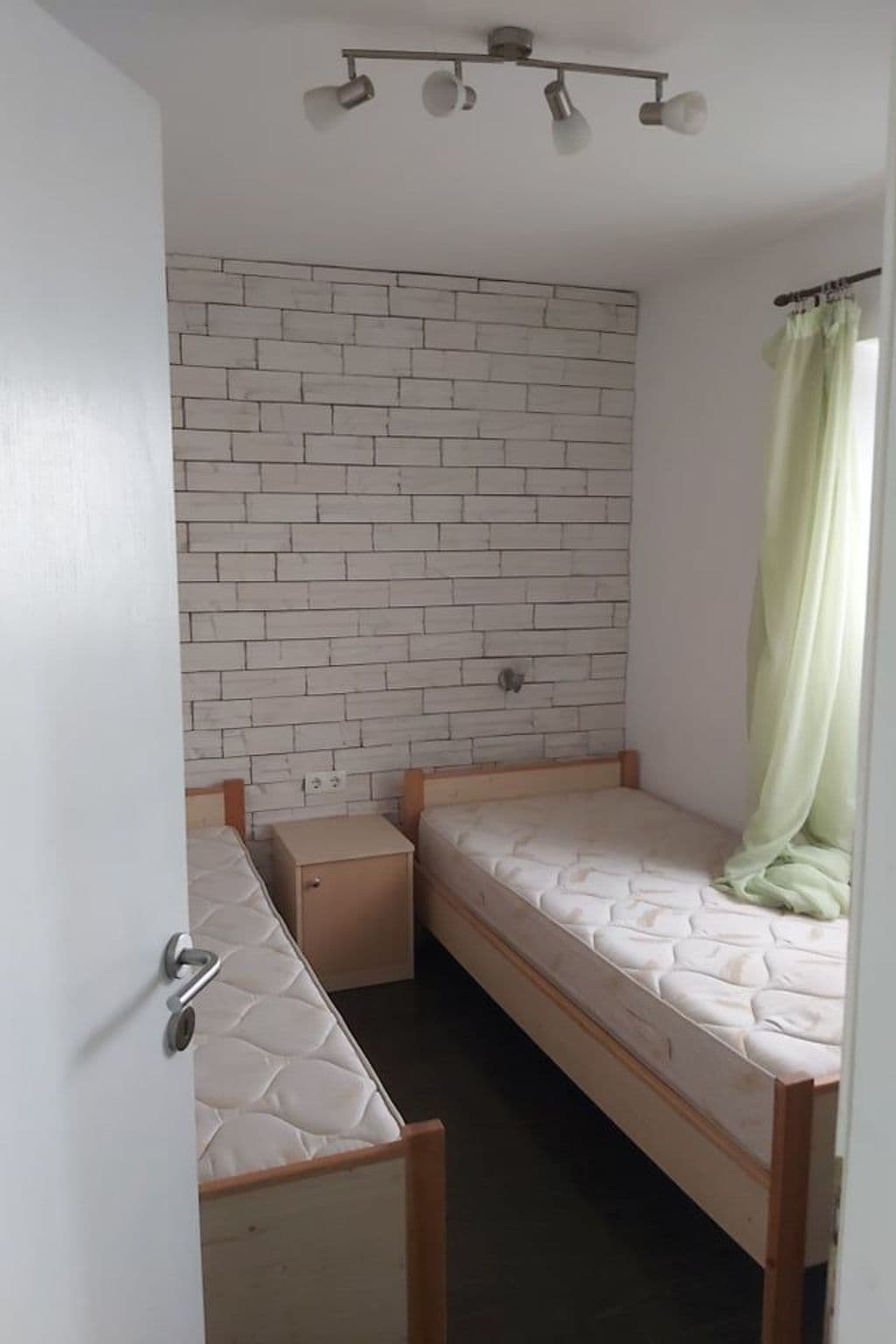 Gallery Image 6