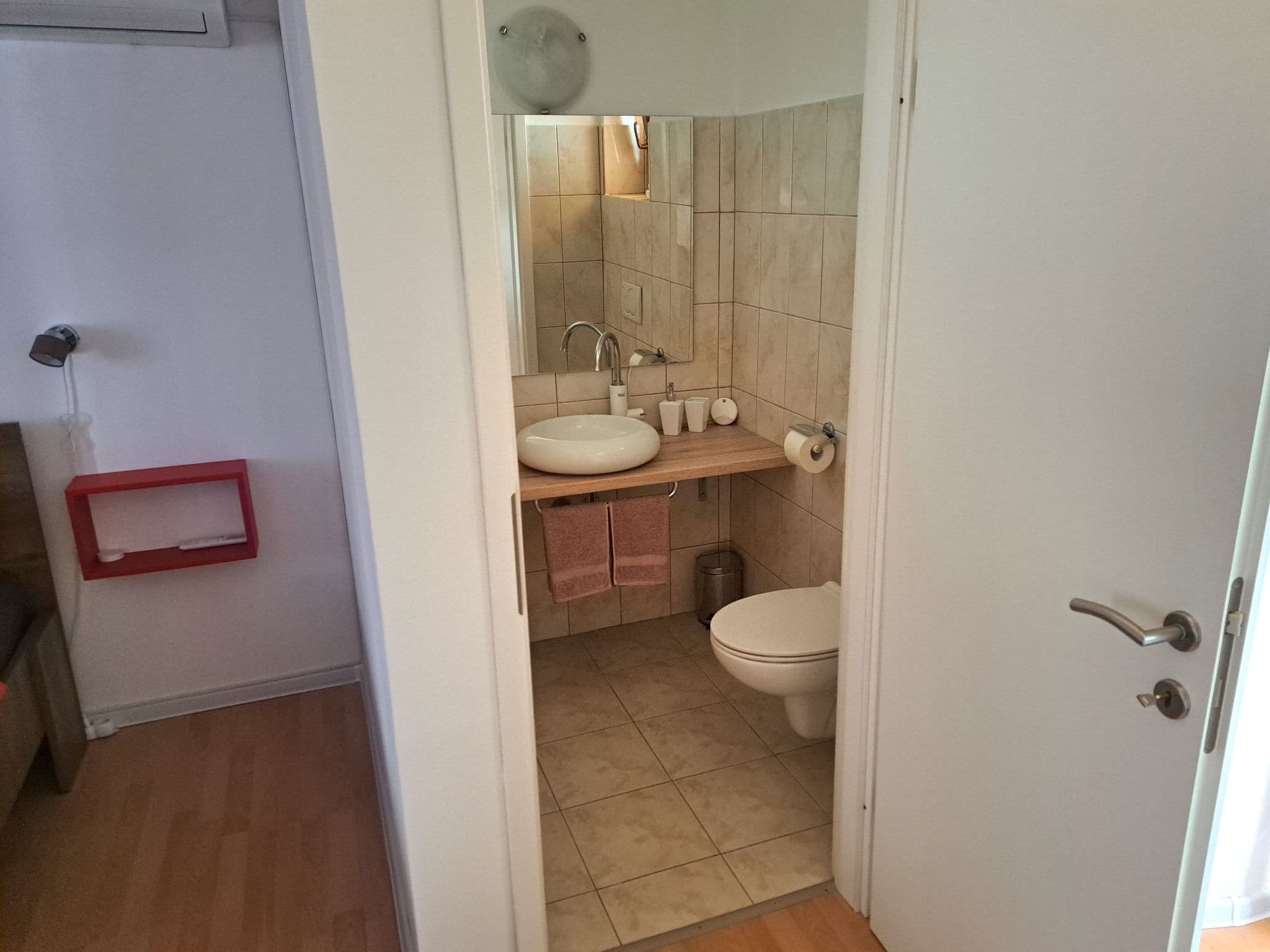 Bathroom / Wellness