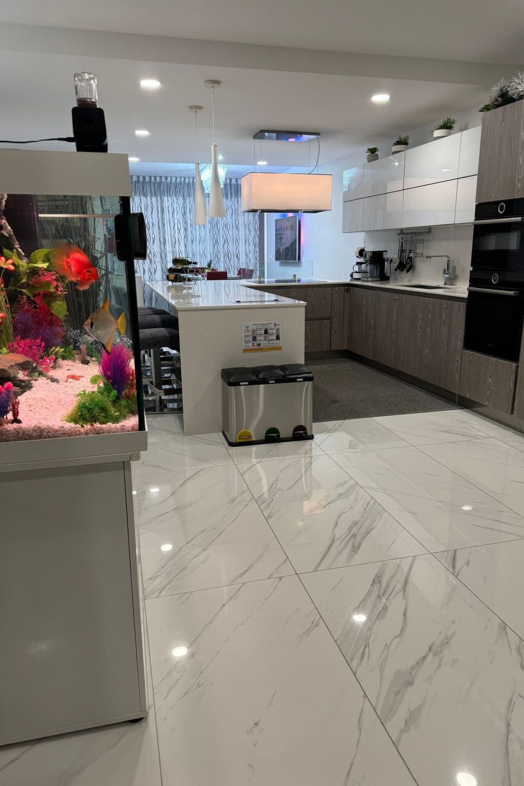 Gallery Image 18