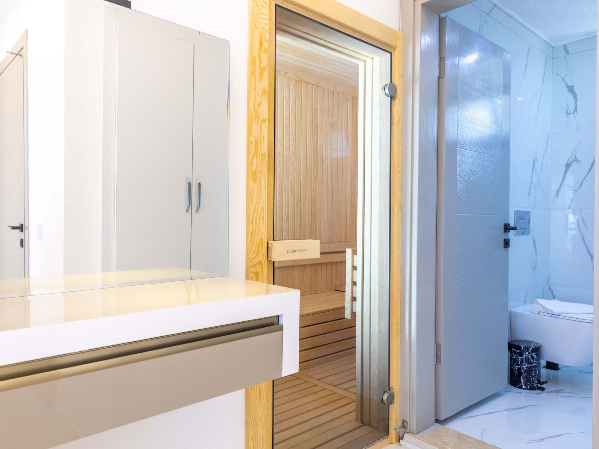 Bathroom / Wellness