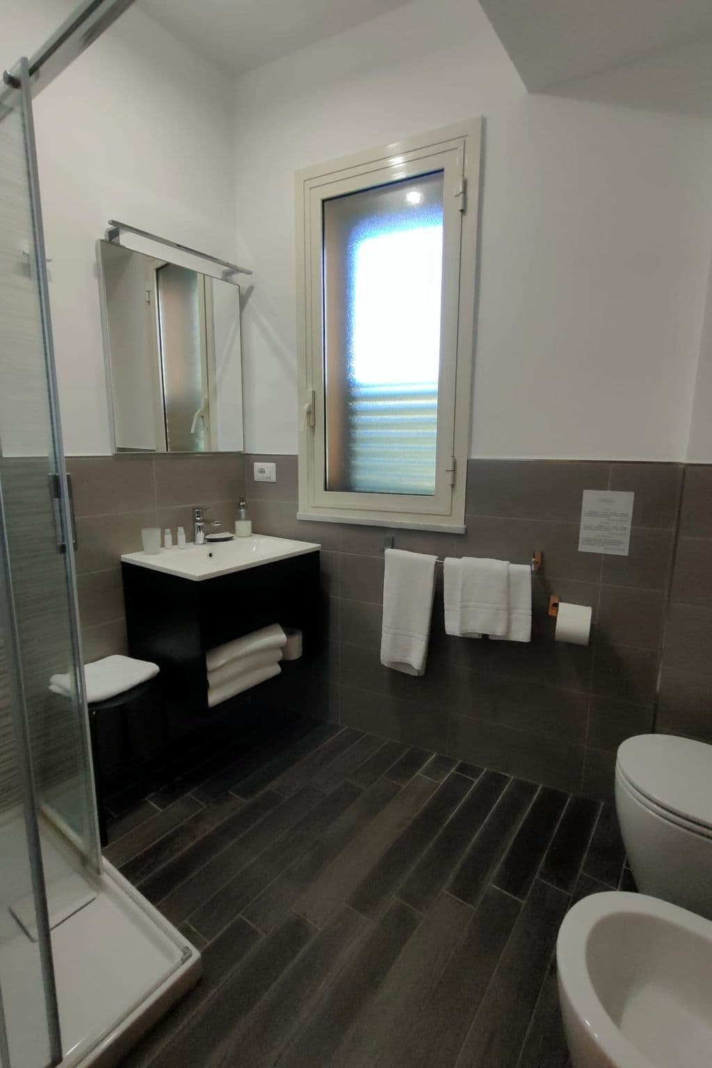 Bathroom / Wellness