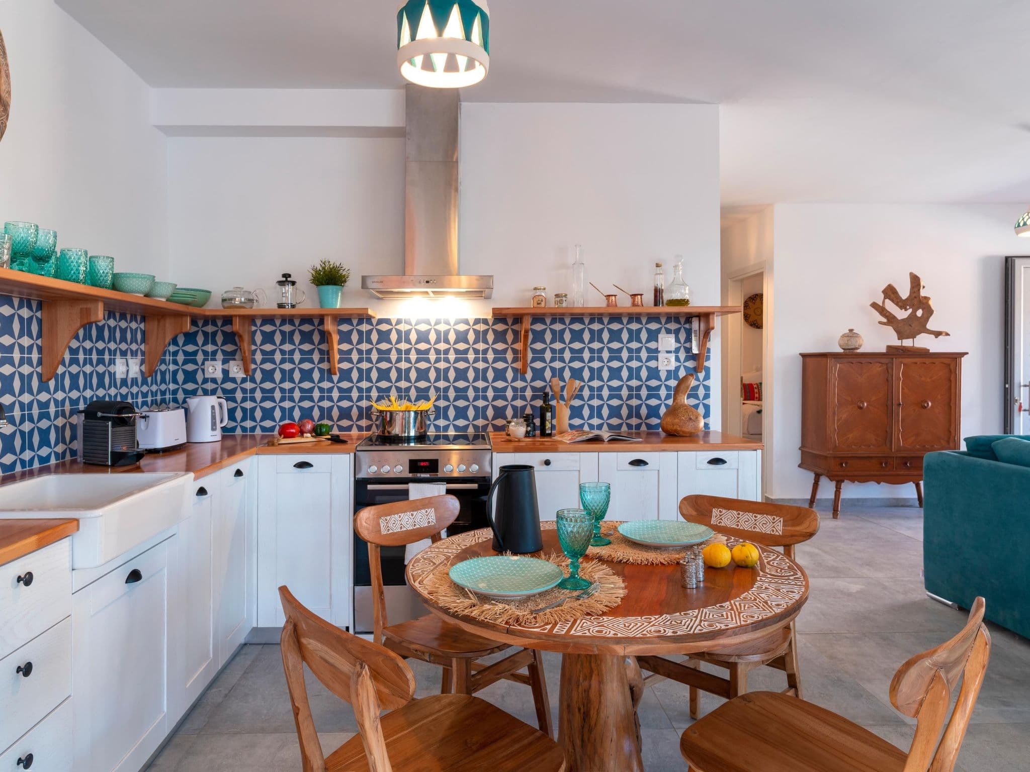 Kitchen / Dining Room