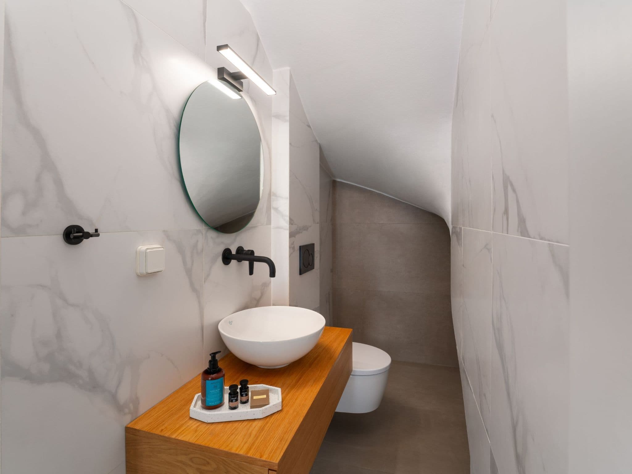 Bathroom / Wellness