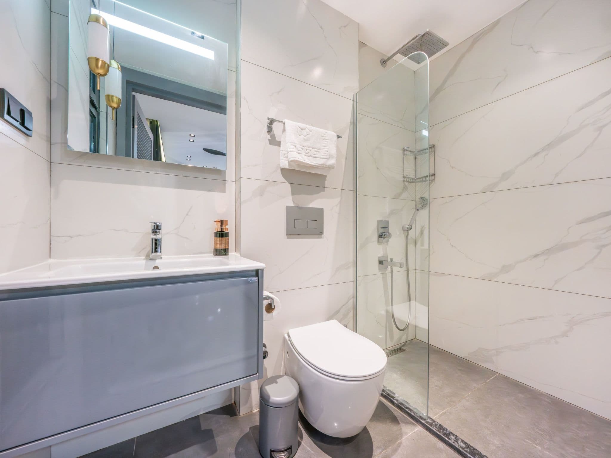 Bathroom / Wellness