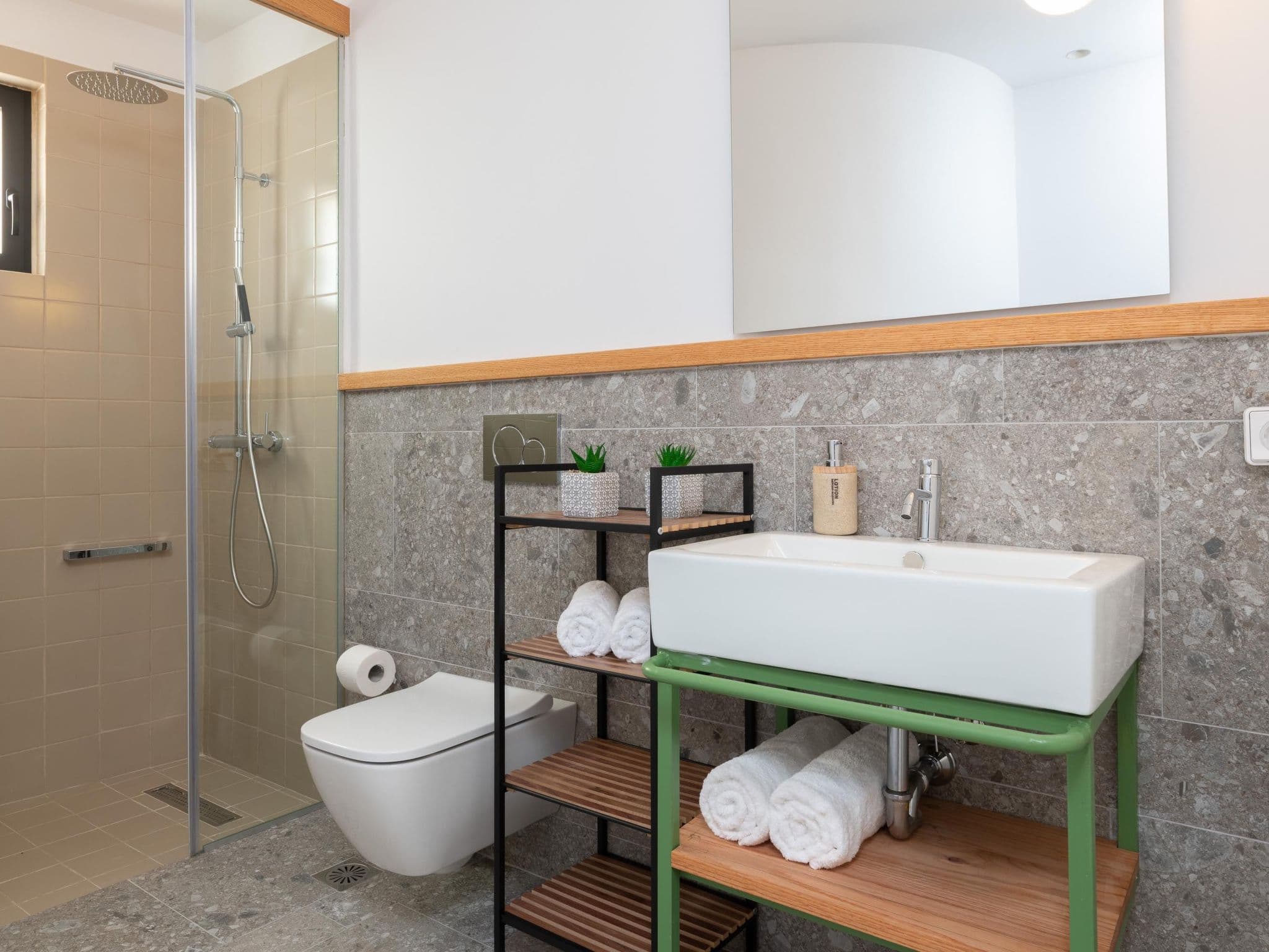 Bathroom / Wellness