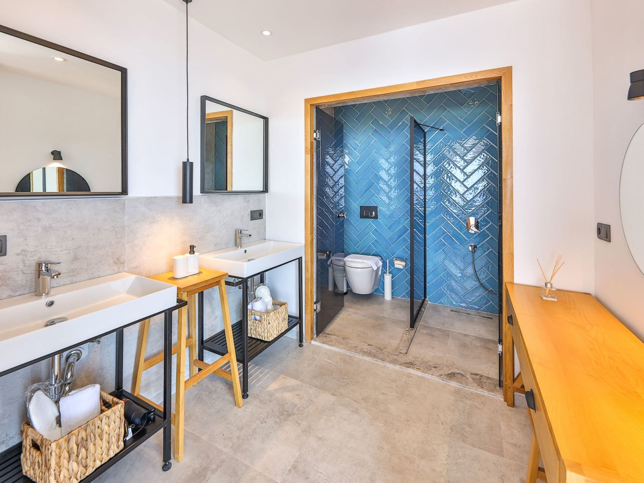 Bathroom / Wellness