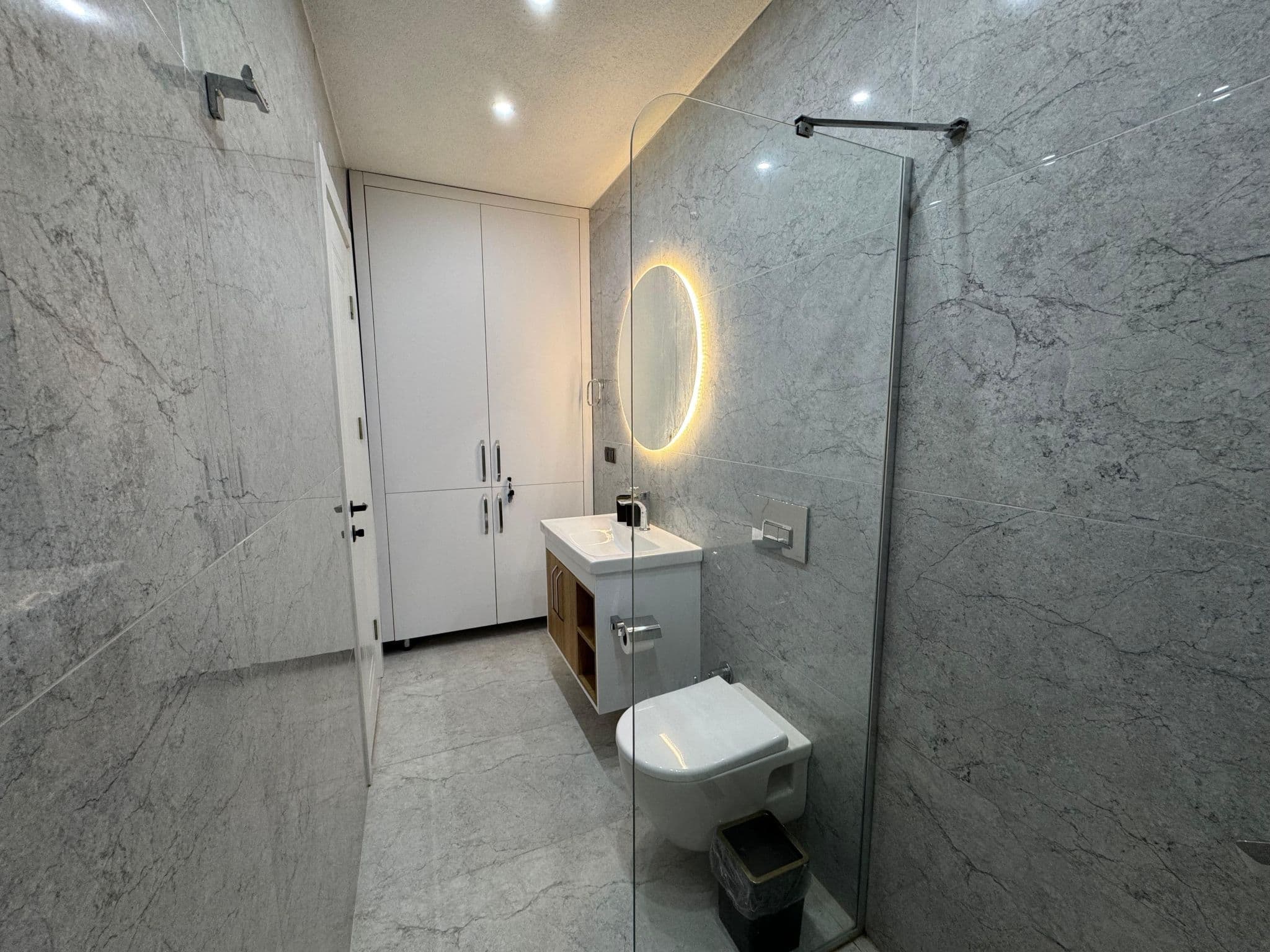 Gallery Image 37
