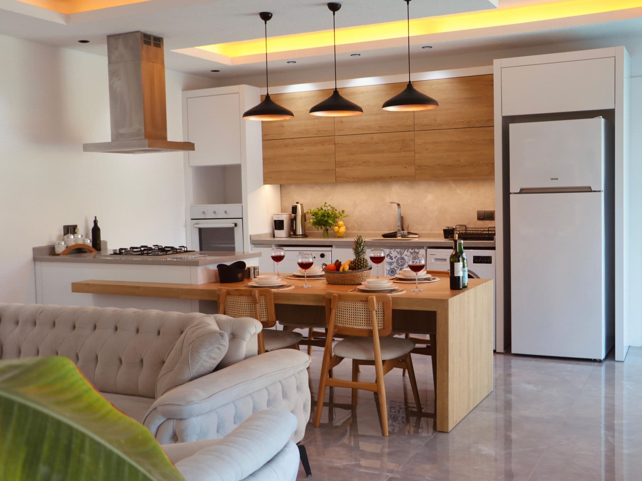 Kitchen / Dining Room