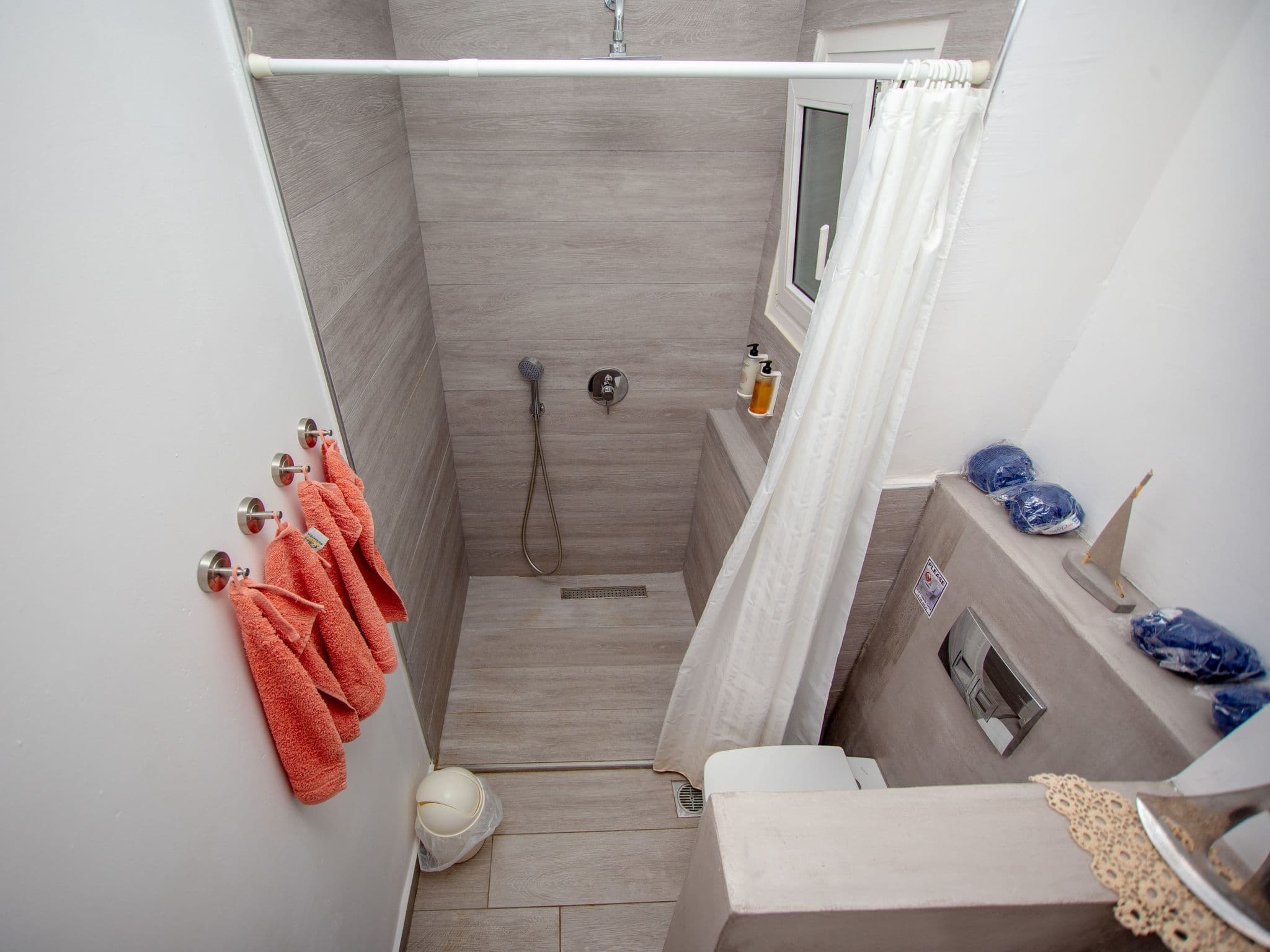 Gallery Image 12