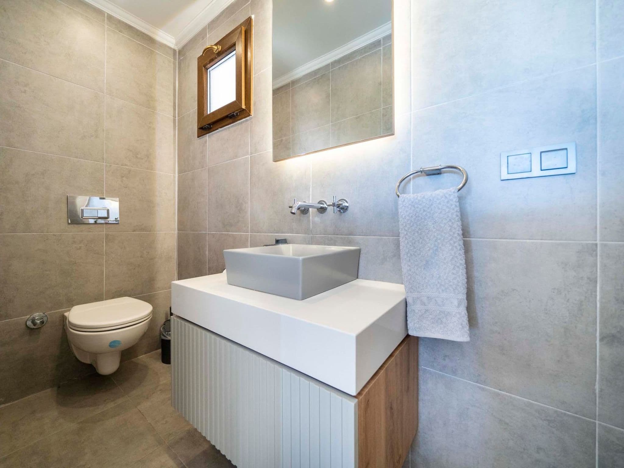 Bathroom / Wellness