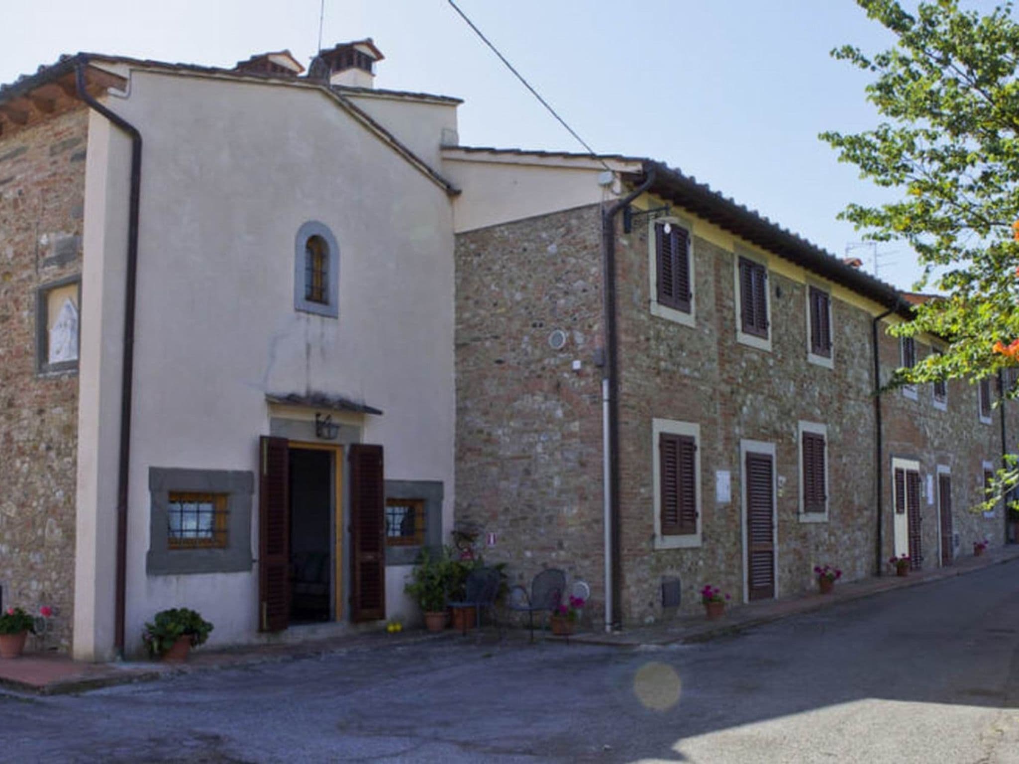 Gallery Image 17
