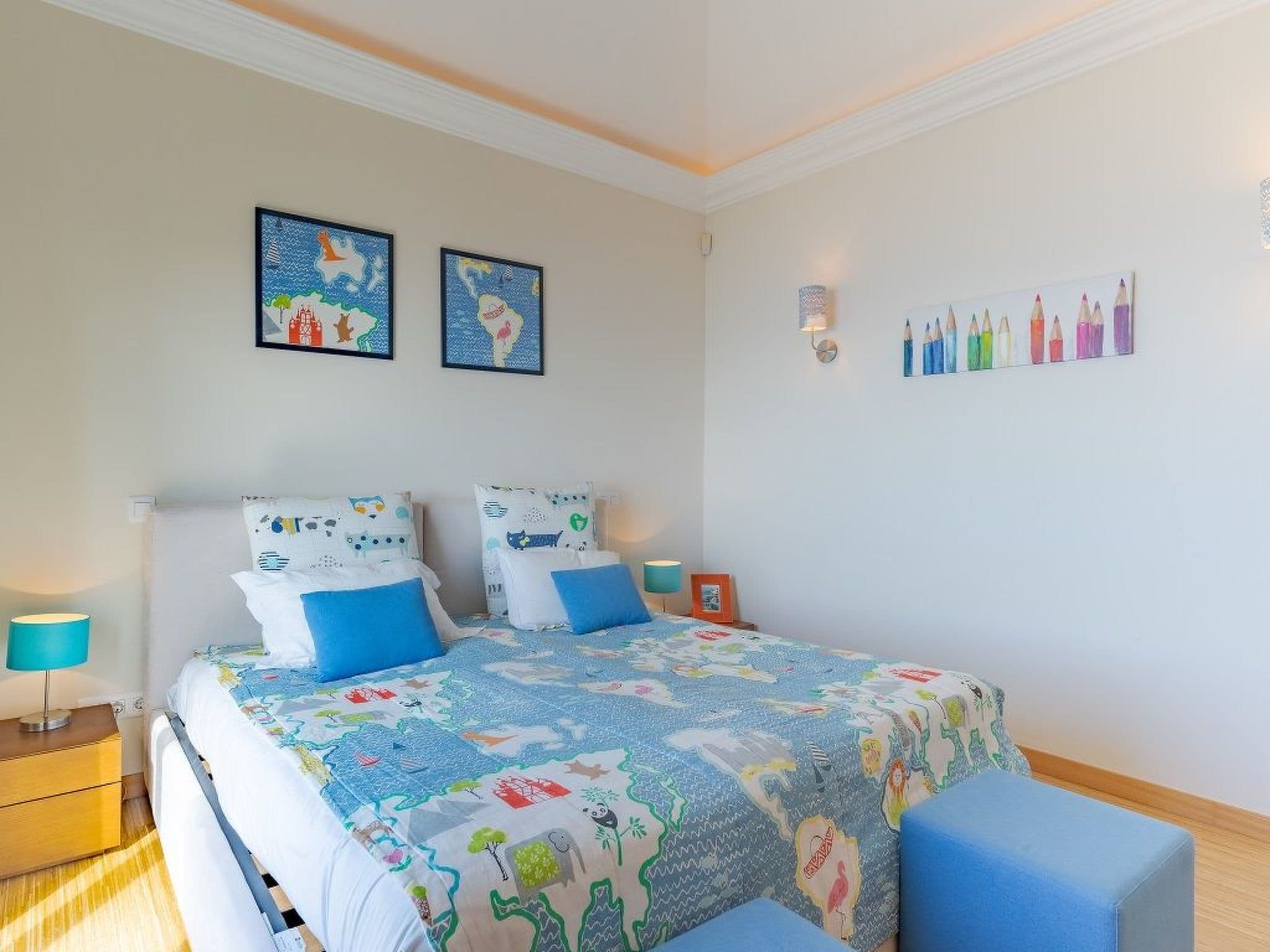 Gallery Image 34