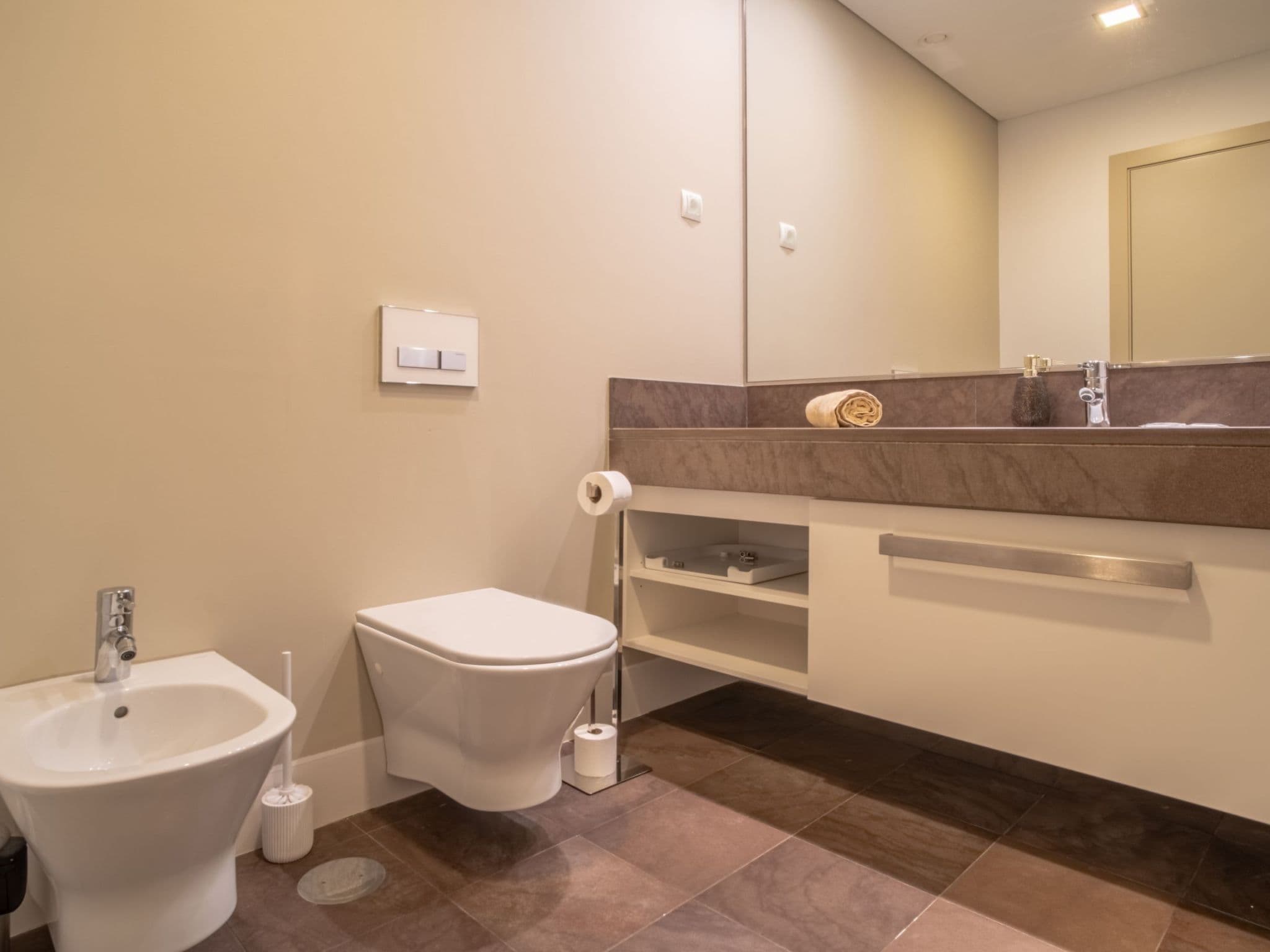 Bathroom / Wellness