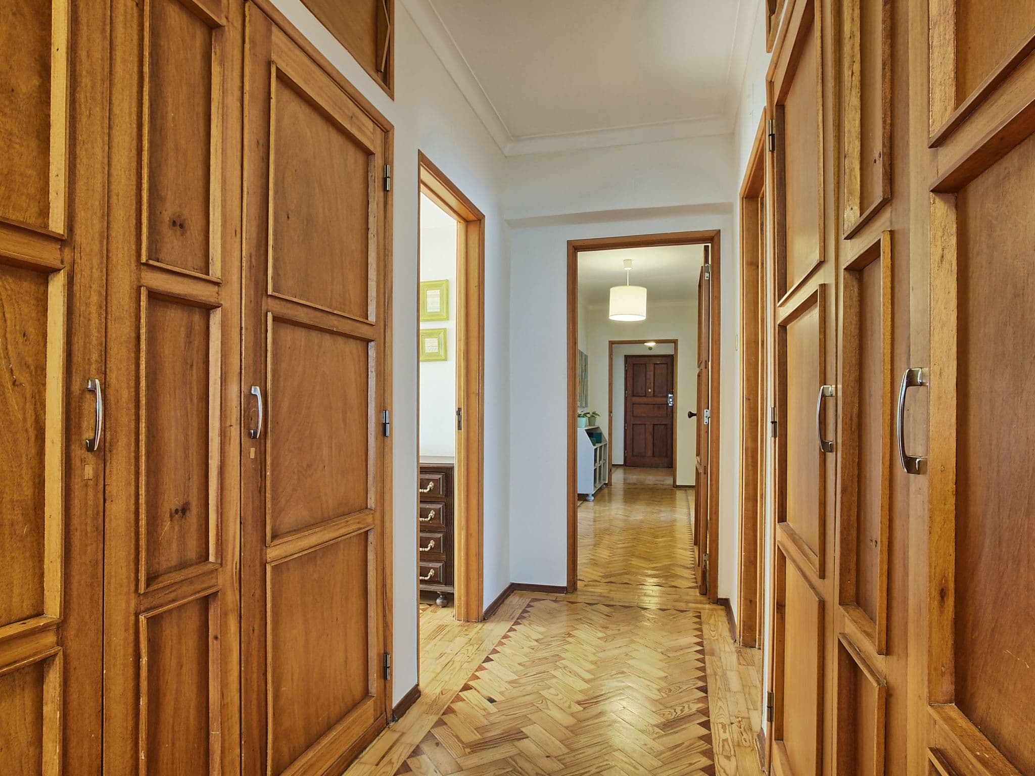 Gallery Image 25