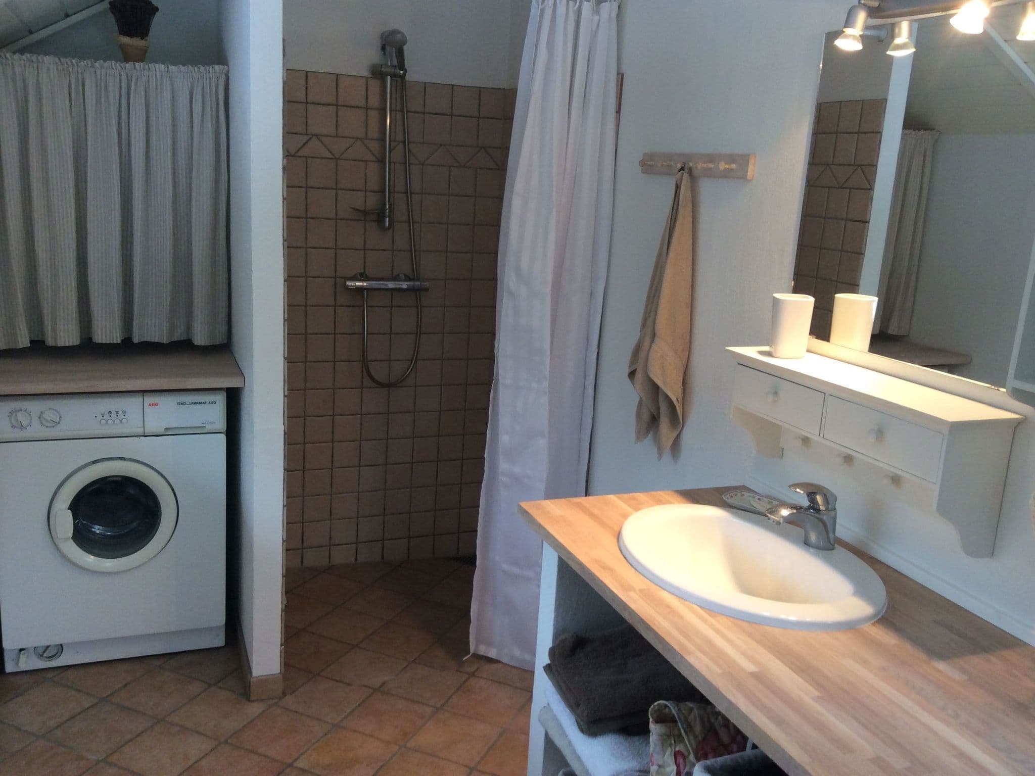 Bathroom / Wellness