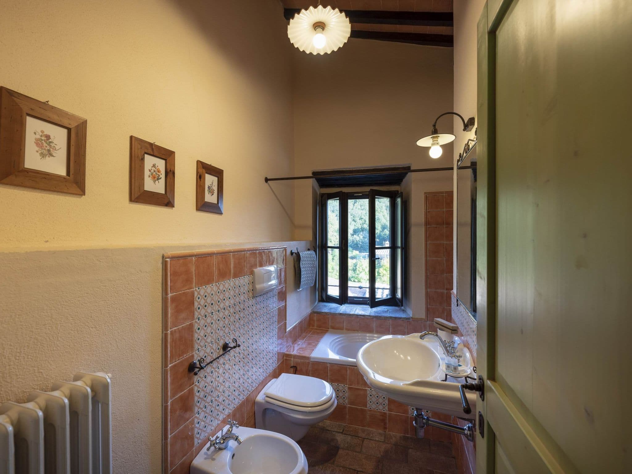 Bathroom / Wellness