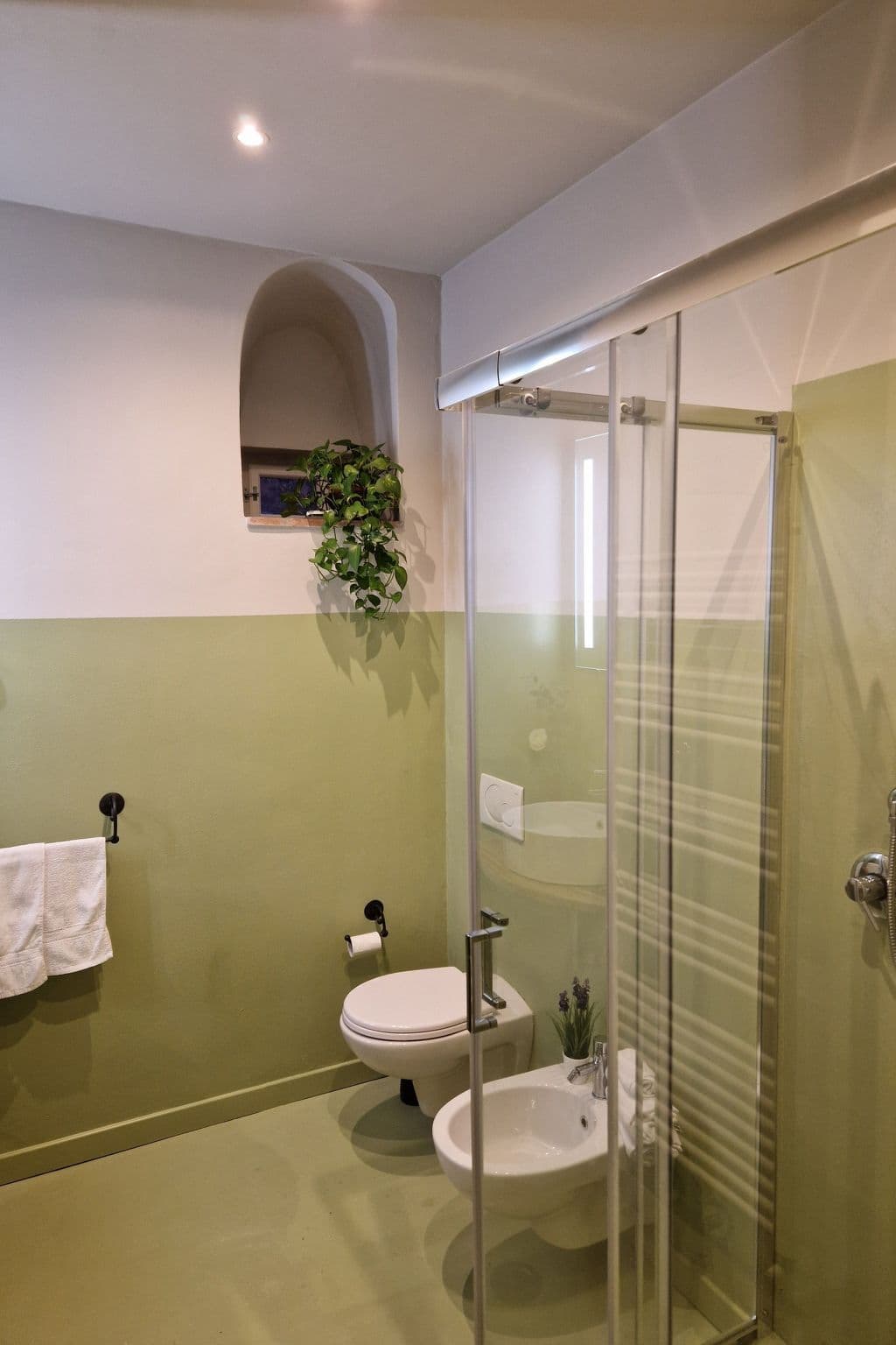 Bathroom / Wellness