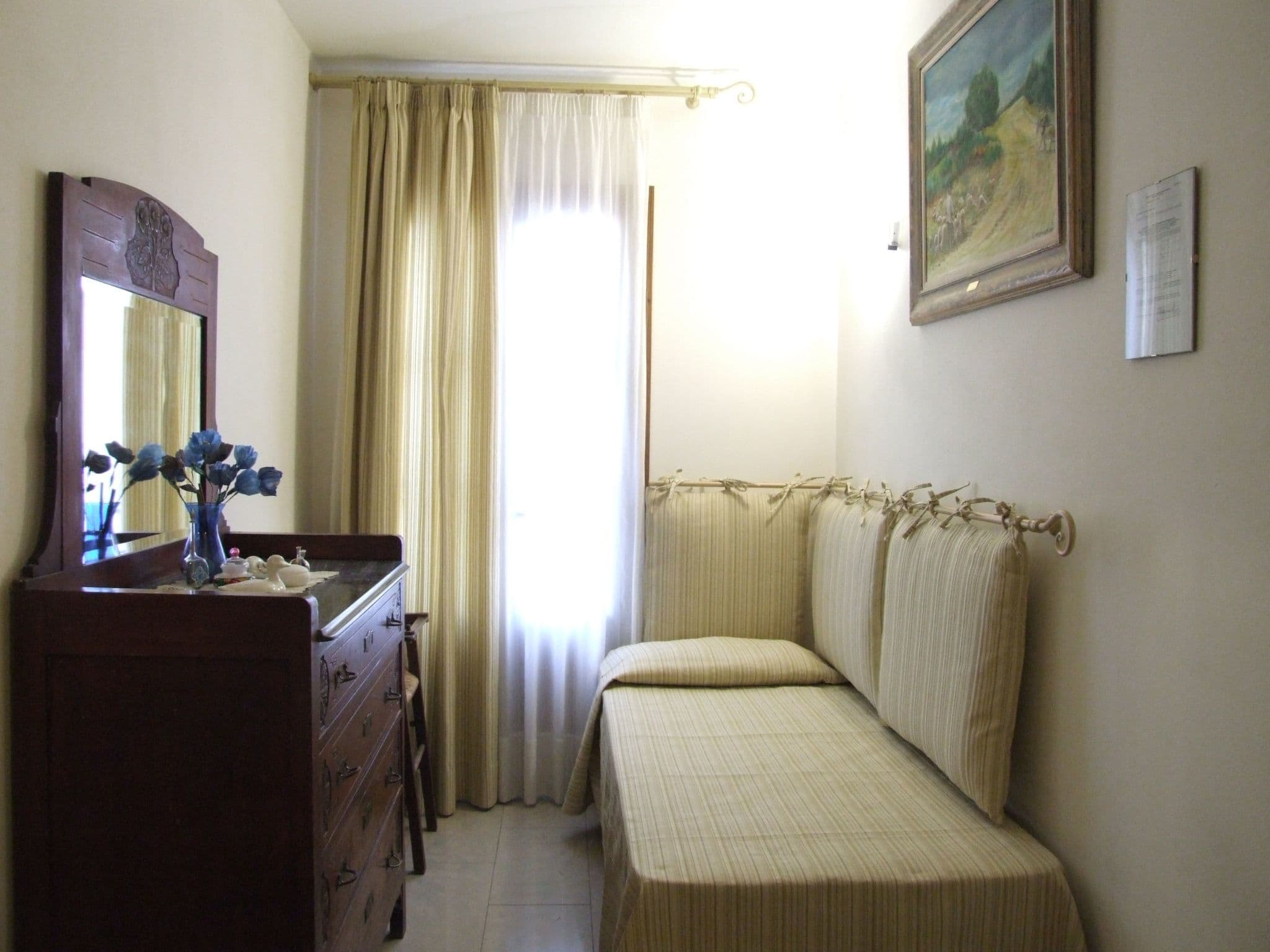Gallery Image 13