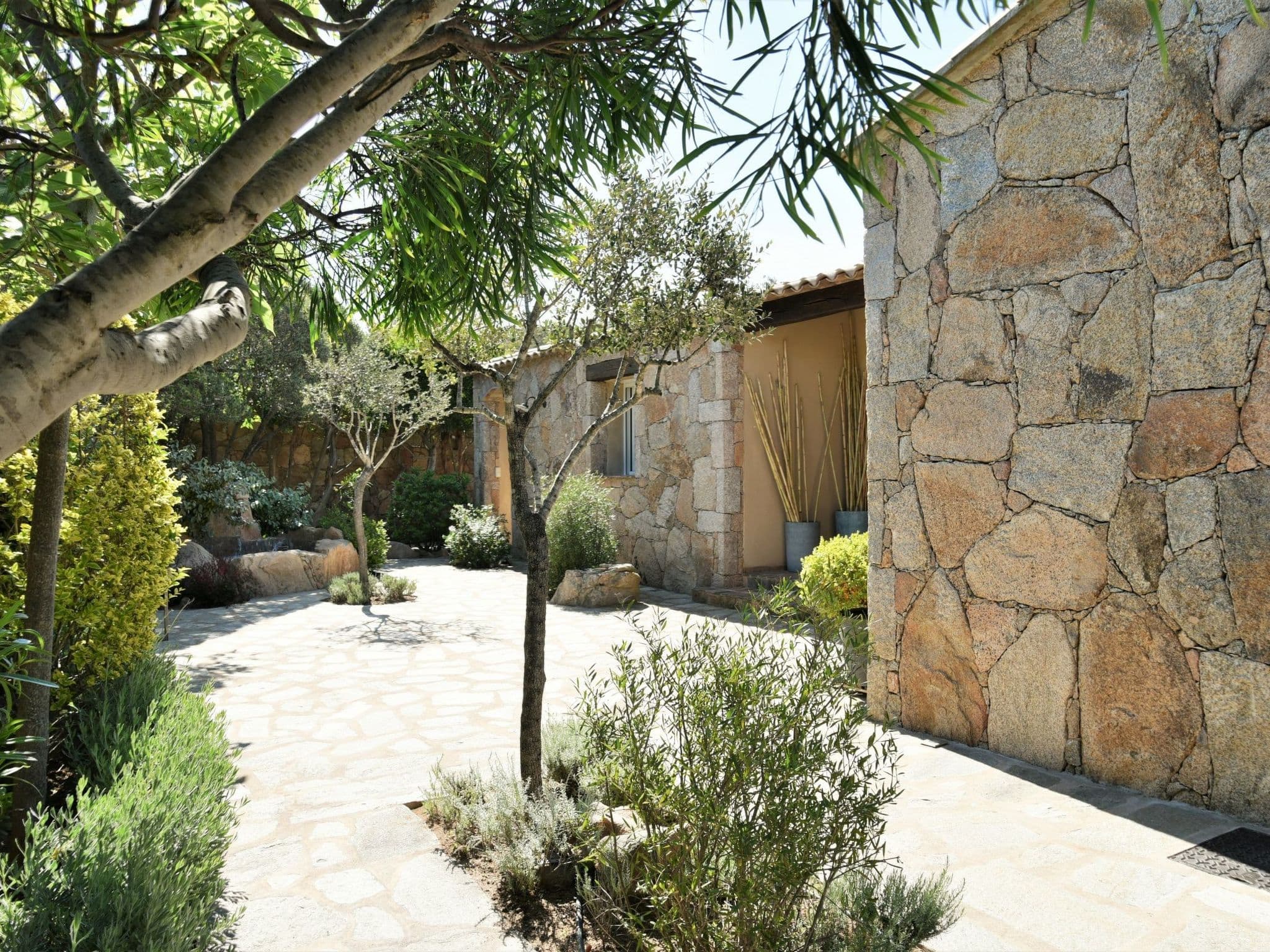 Gallery Image 18
