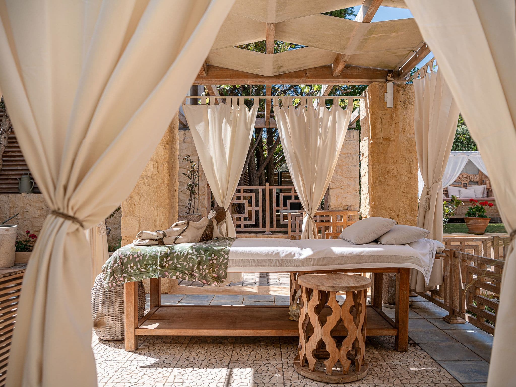 Gallery Image 76