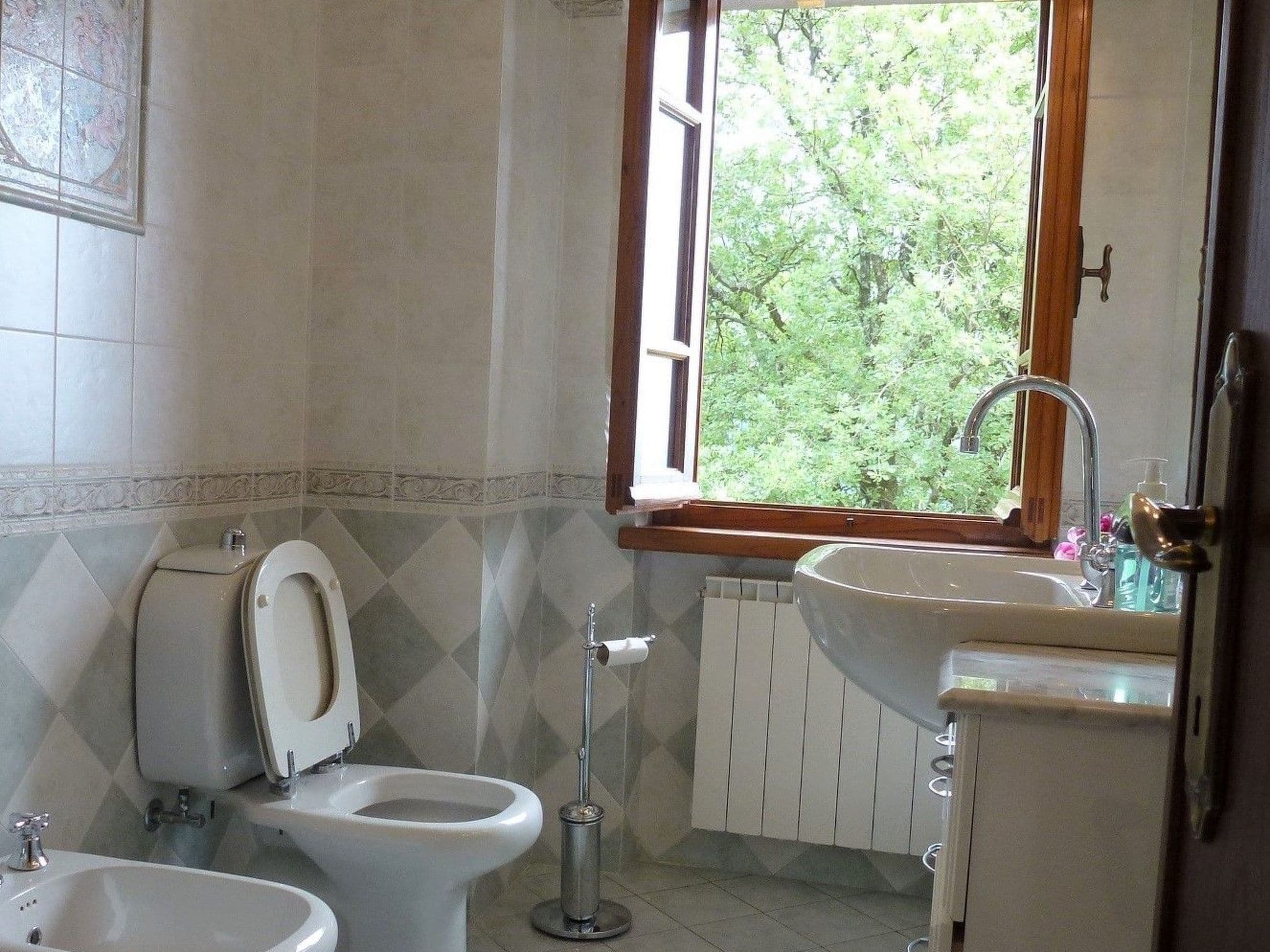 Gallery Image 19