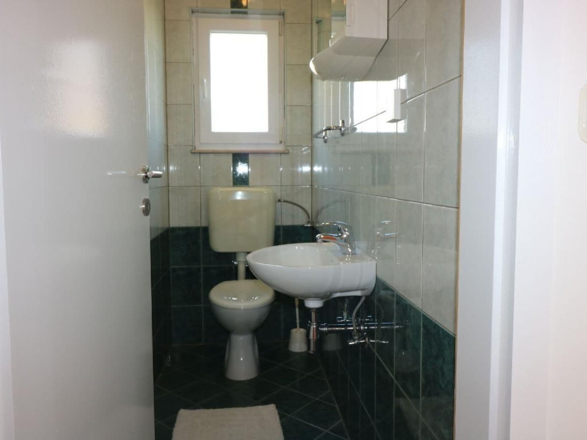 Gallery Image 19