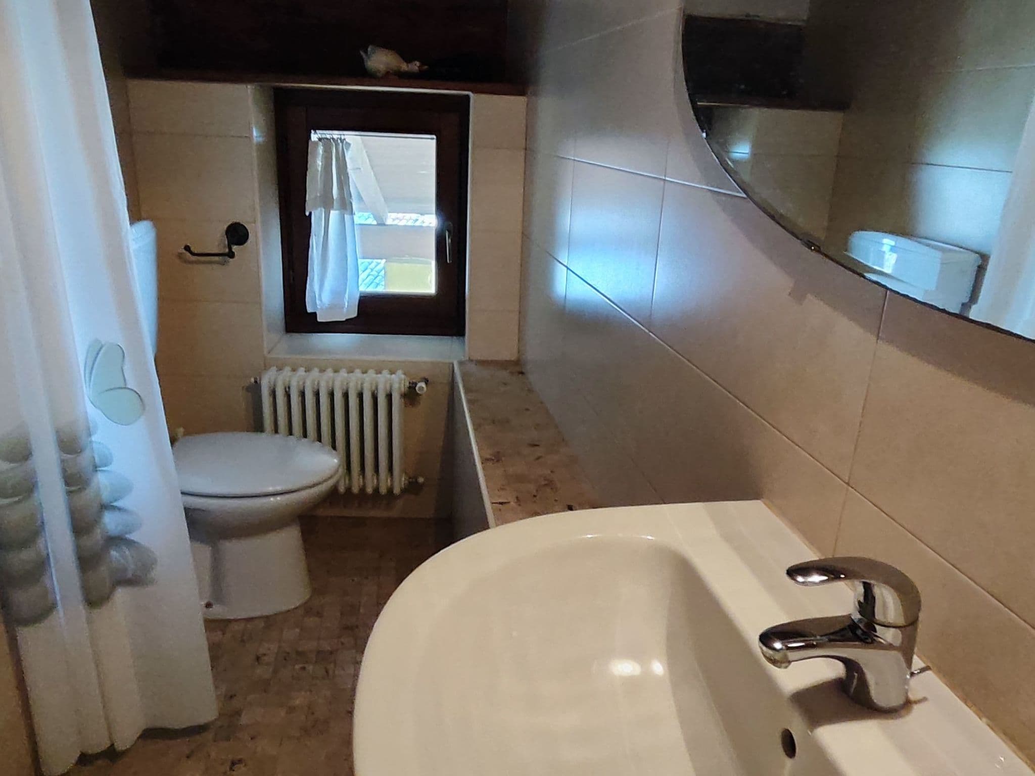 Bathroom / Wellness