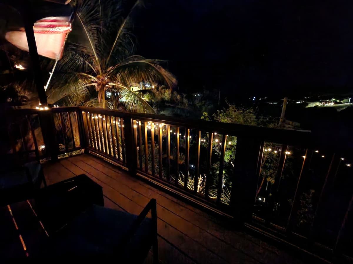 Treehouse Balcony