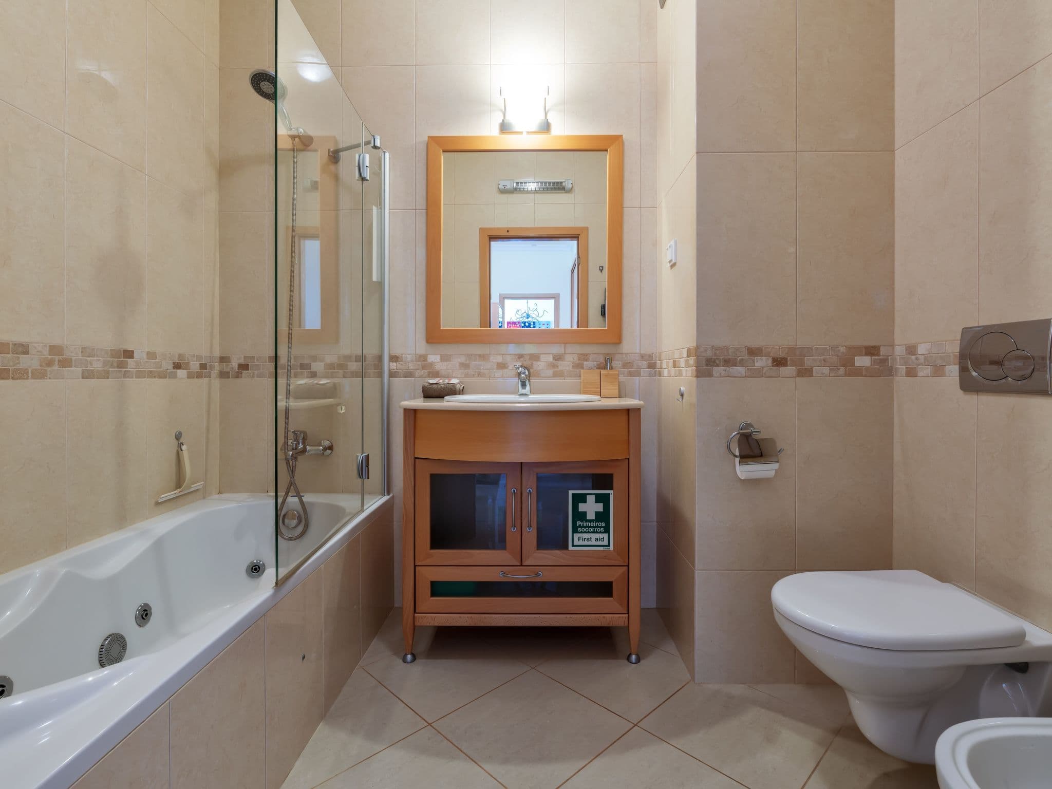 Bathroom / Wellness