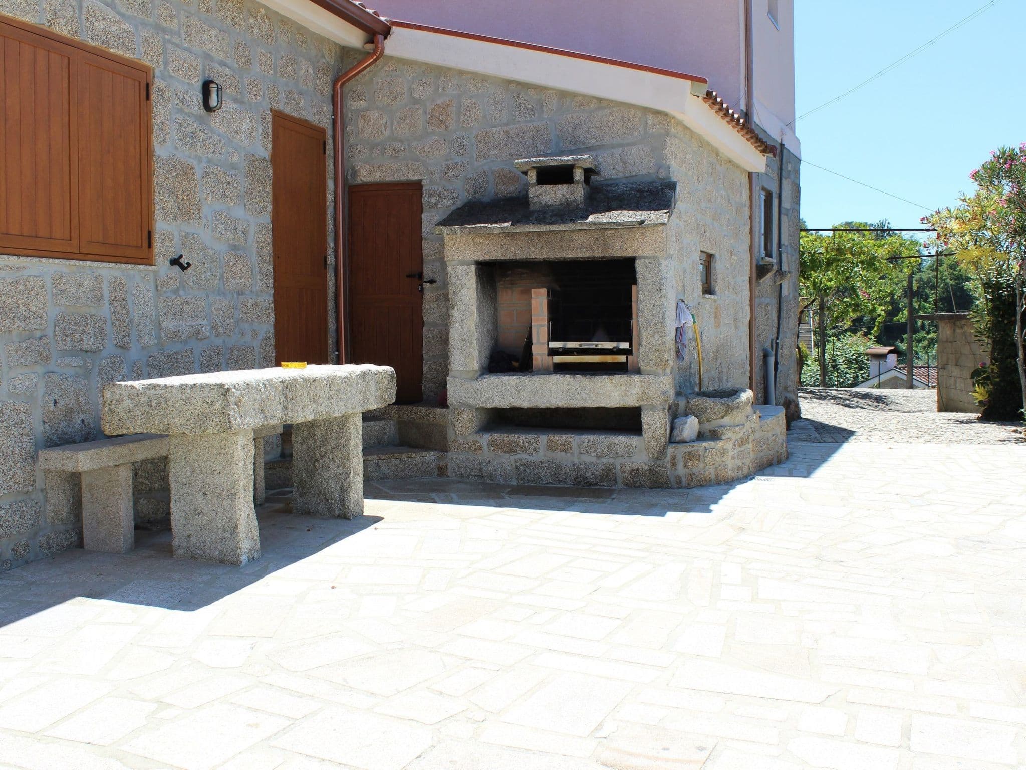 Gallery Image 27